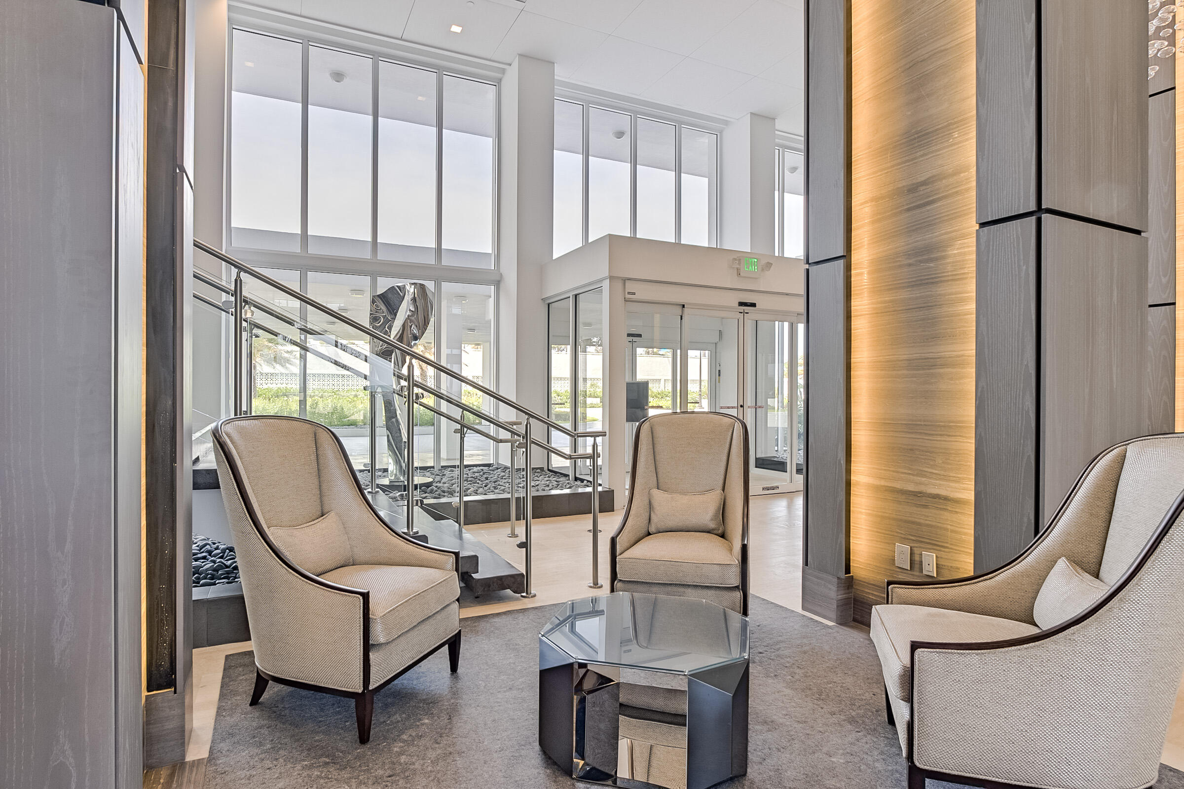 2200 S Ocean #909, Fort Lauderdale FL 33316