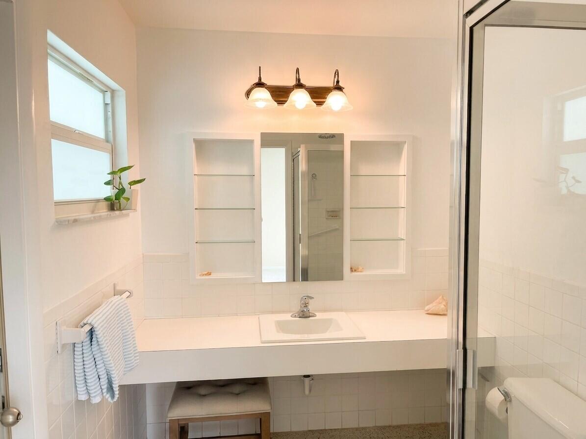 1166 SW 4th, Boca Raton FL 33486
