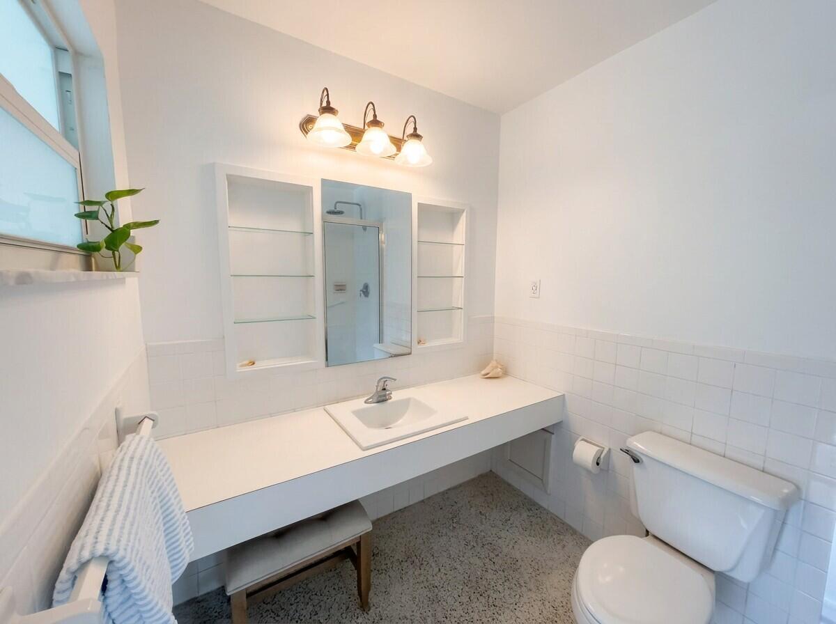 1166 SW 4th, Boca Raton FL 33486