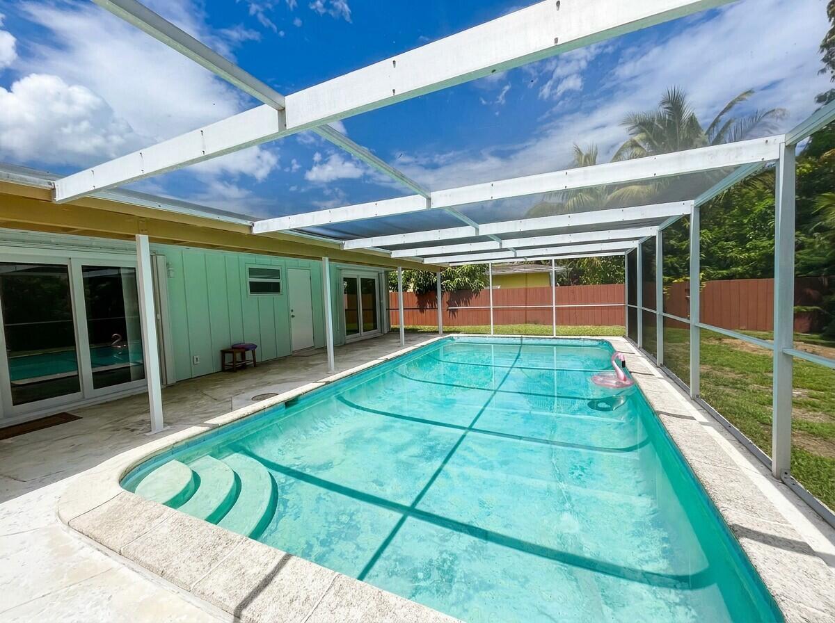 1166 SW 4th, Boca Raton FL 33486