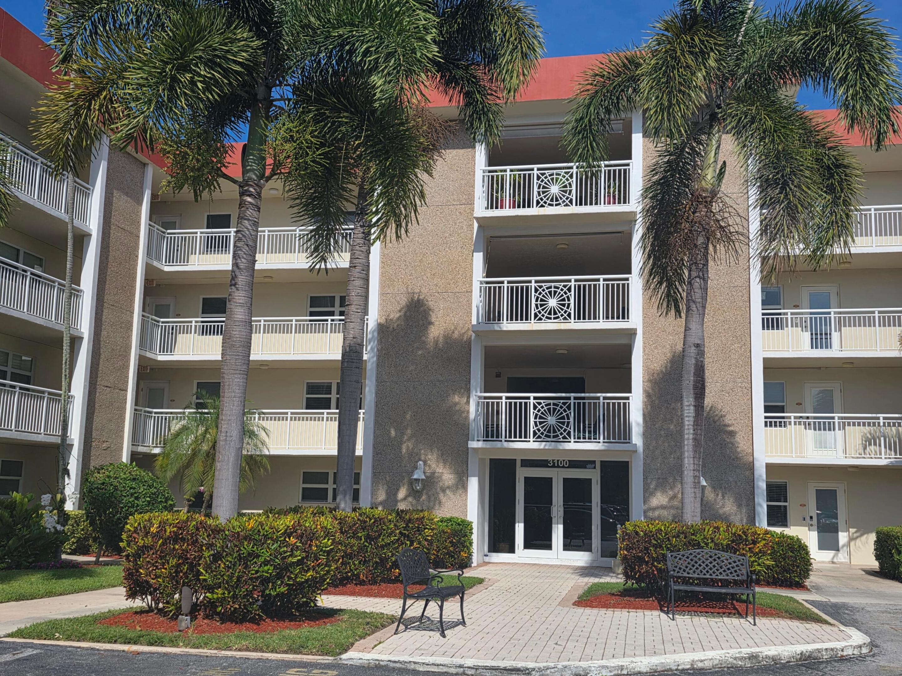 3100 NE 48th #113, Lighthouse Point FL 33064