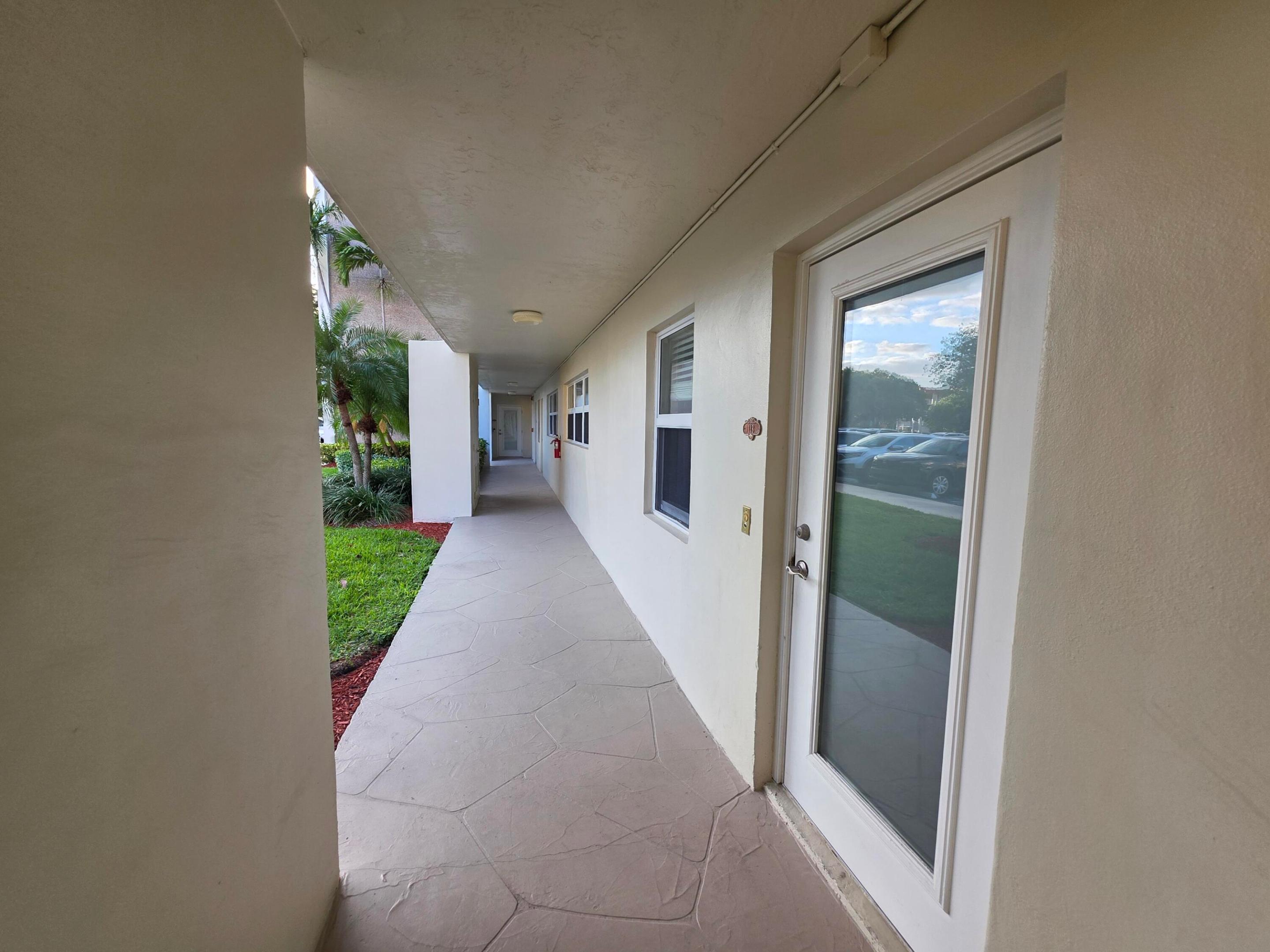 3100 NE 48th #113, Lighthouse Point FL 33064