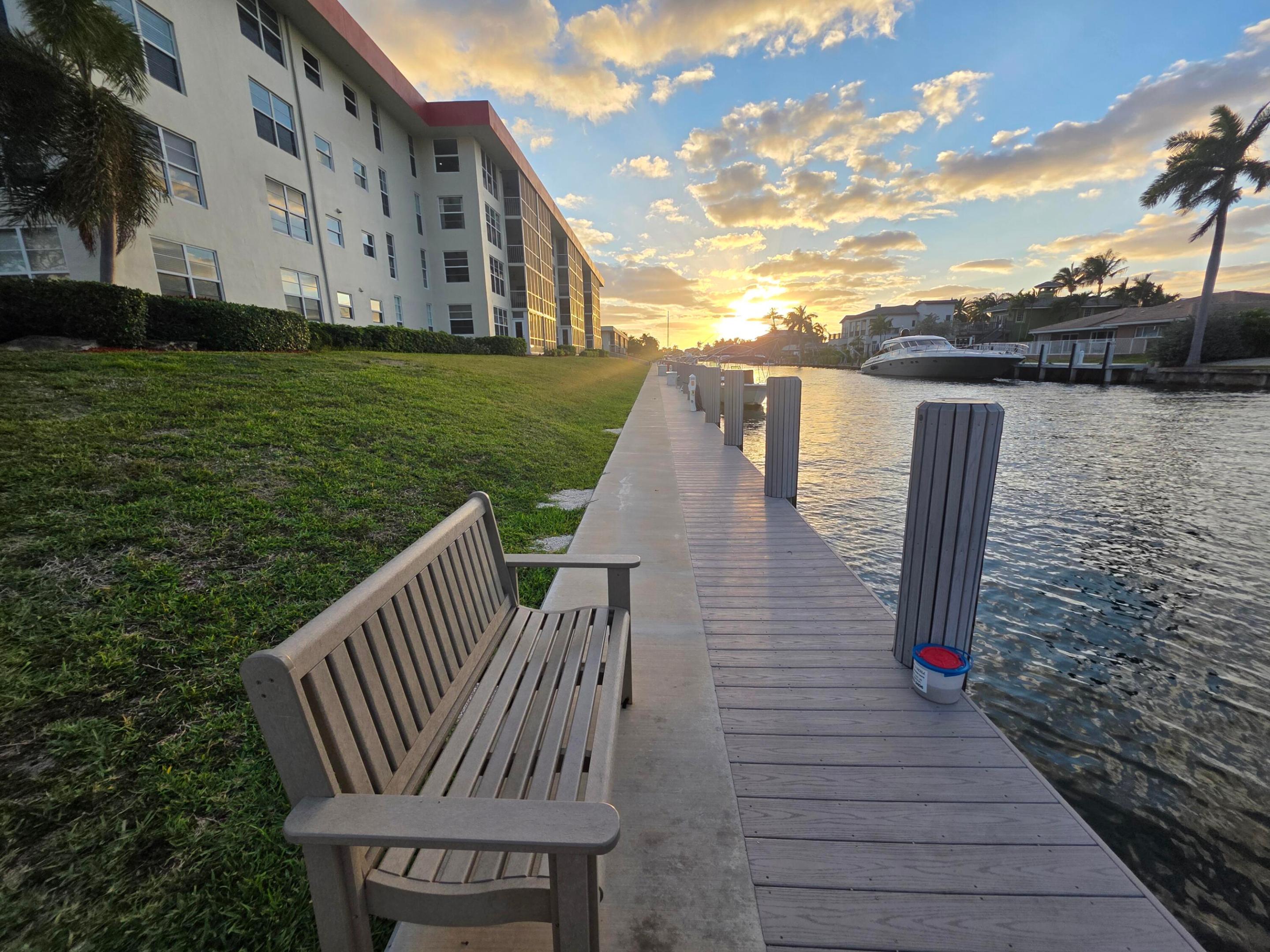 3100 NE 48th #113, Lighthouse Point FL 33064