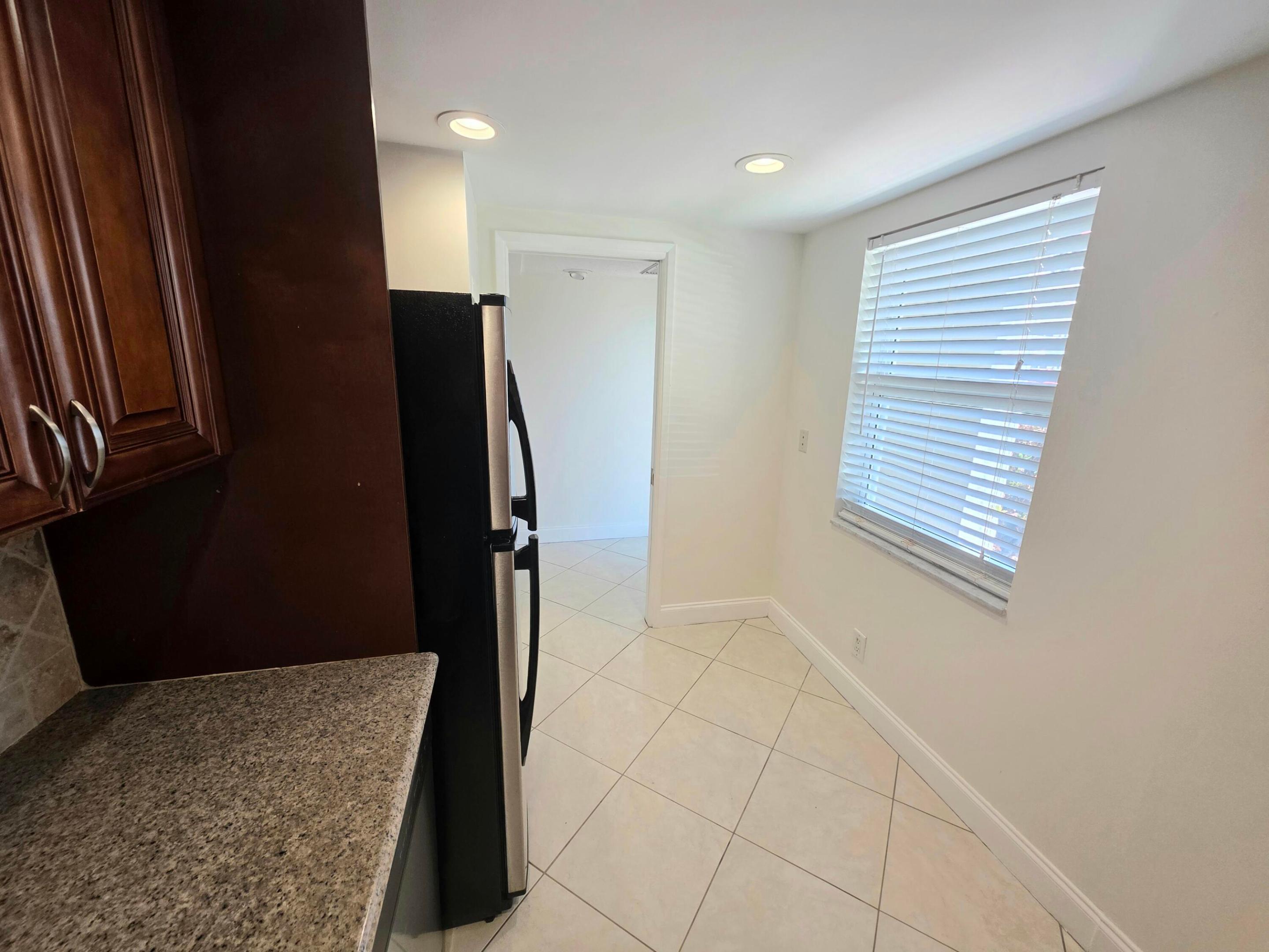 3100 NE 48th #113, Lighthouse Point FL 33064