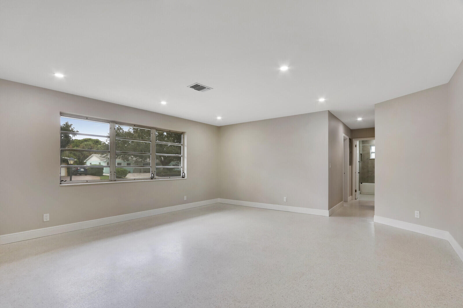 732 Pelican, North Palm Beach FL 33408