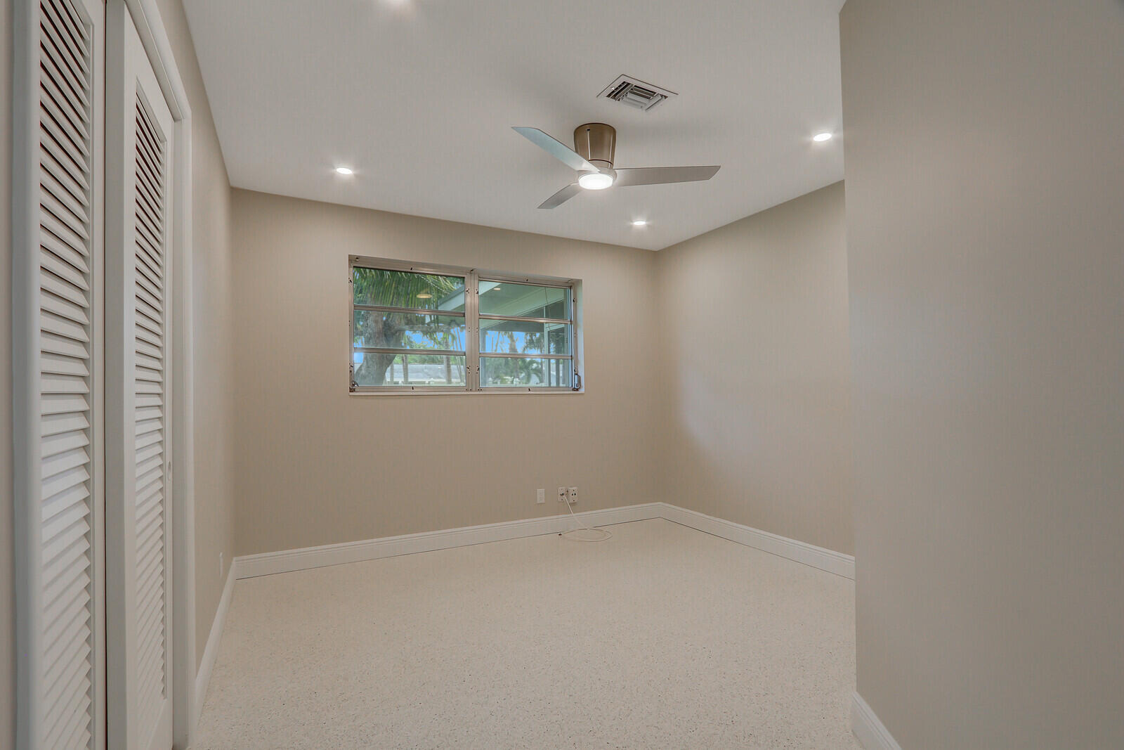 732 Pelican, North Palm Beach FL 33408