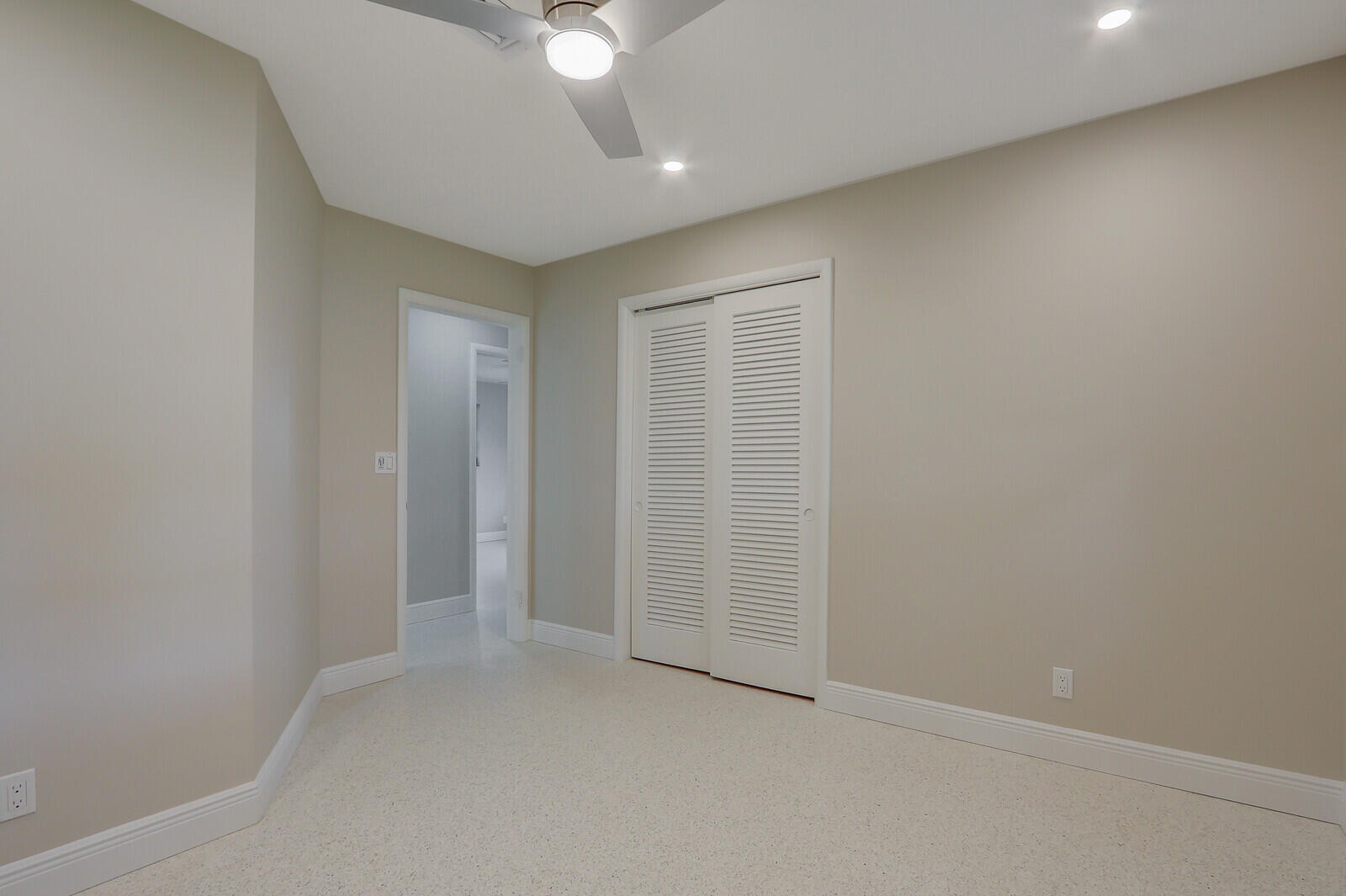 732 Pelican, North Palm Beach FL 33408
