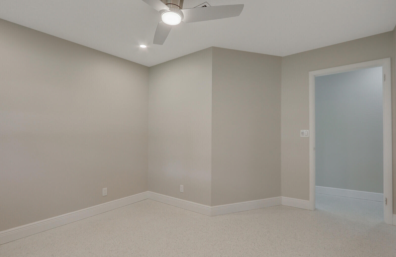 732 Pelican, North Palm Beach FL 33408