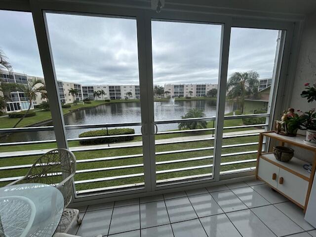 324 SE 10th #207, Dania Beach FL 33004