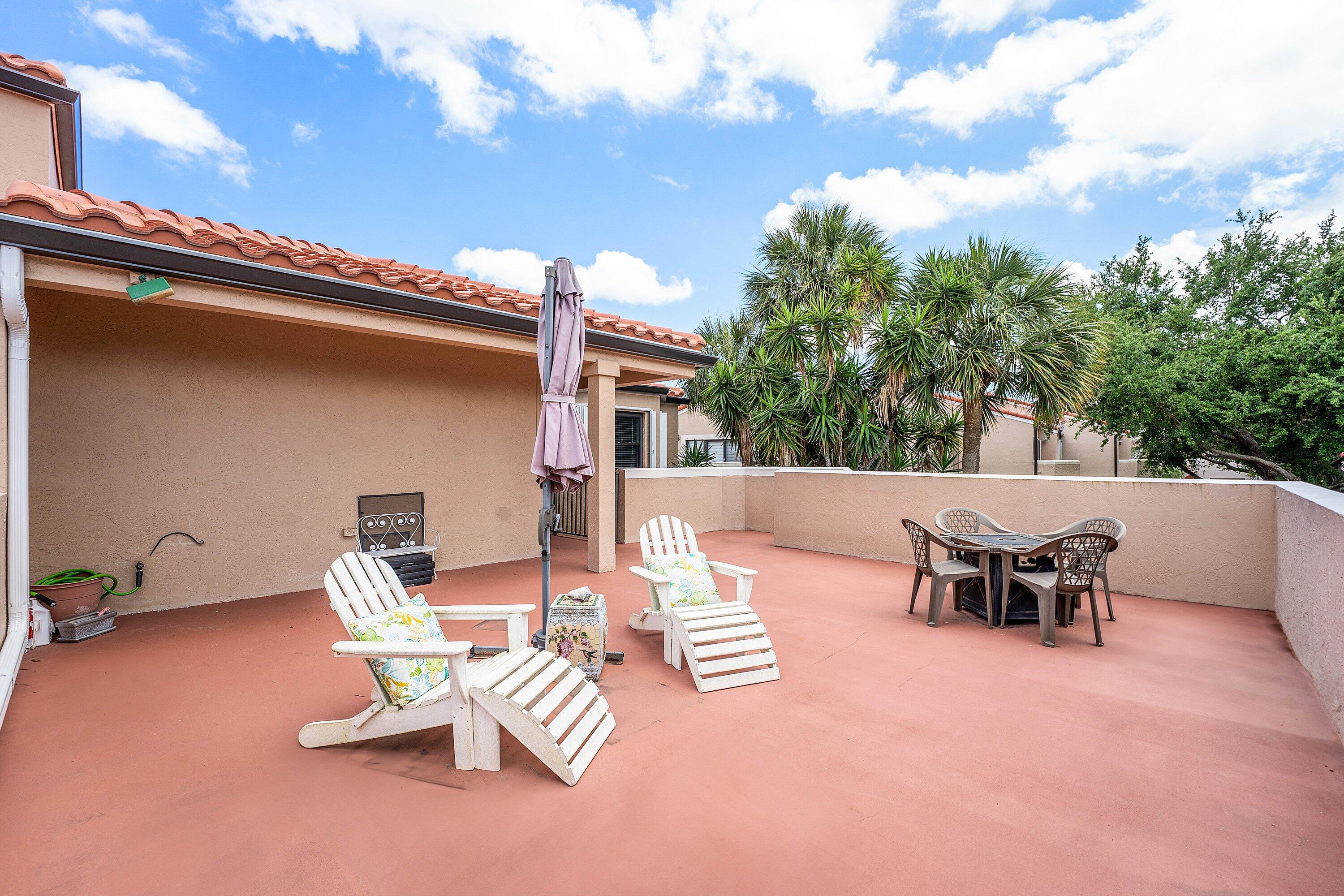 6614 Villa Sonrisa #123, Boca Raton FL 33433