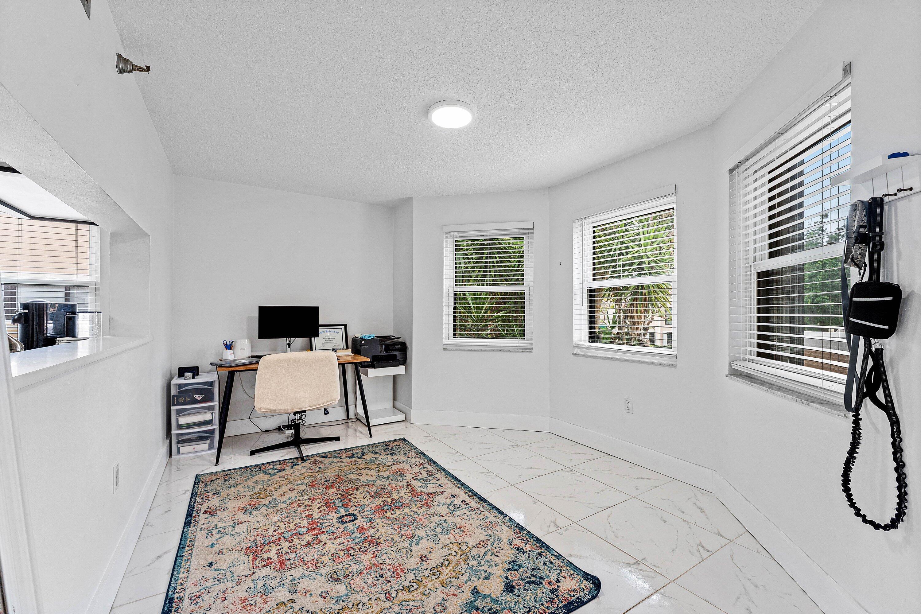 6614 Villa Sonrisa #123, Boca Raton FL 33433