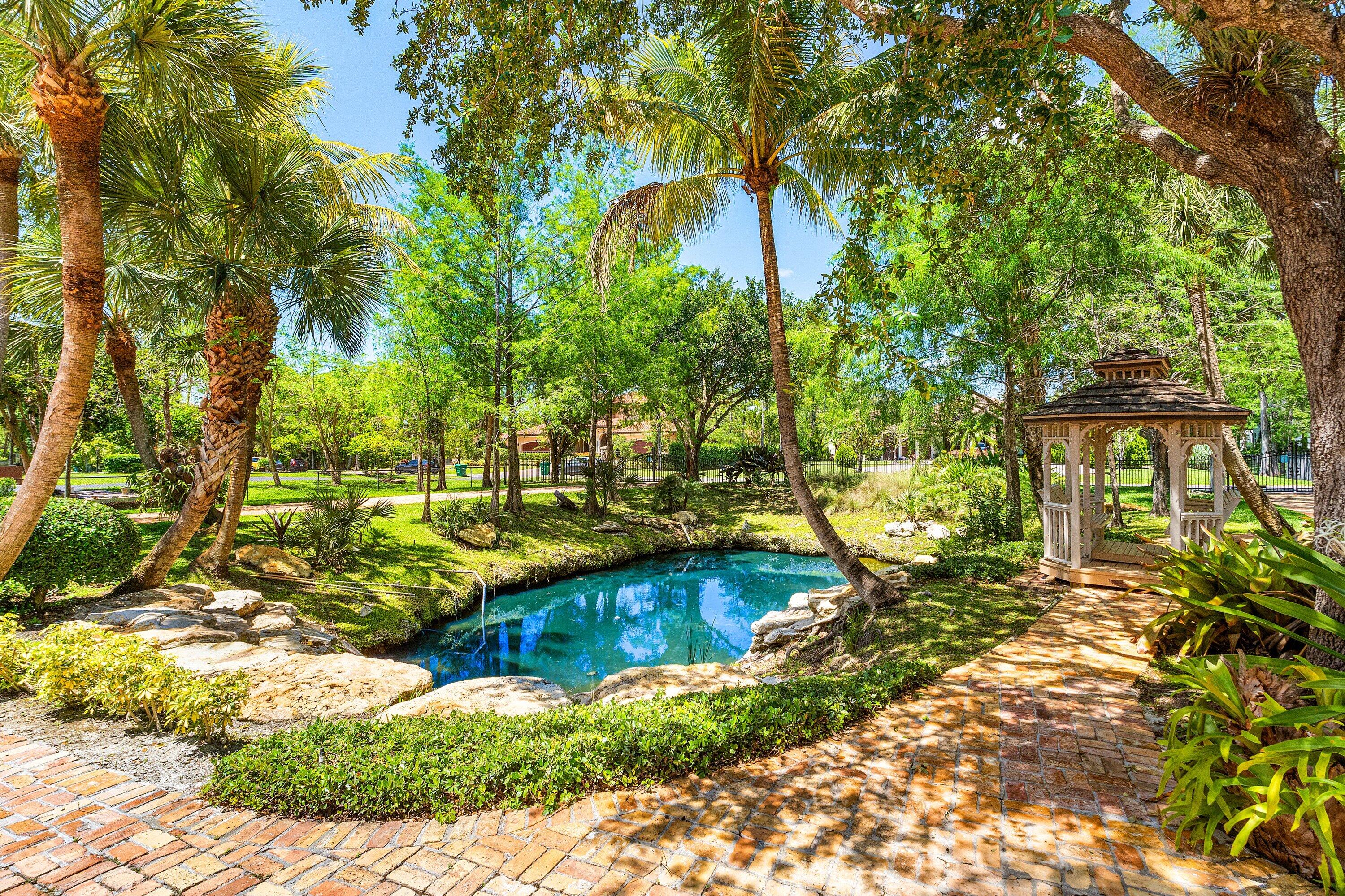 6002 NW 74th, Parkland FL 33067