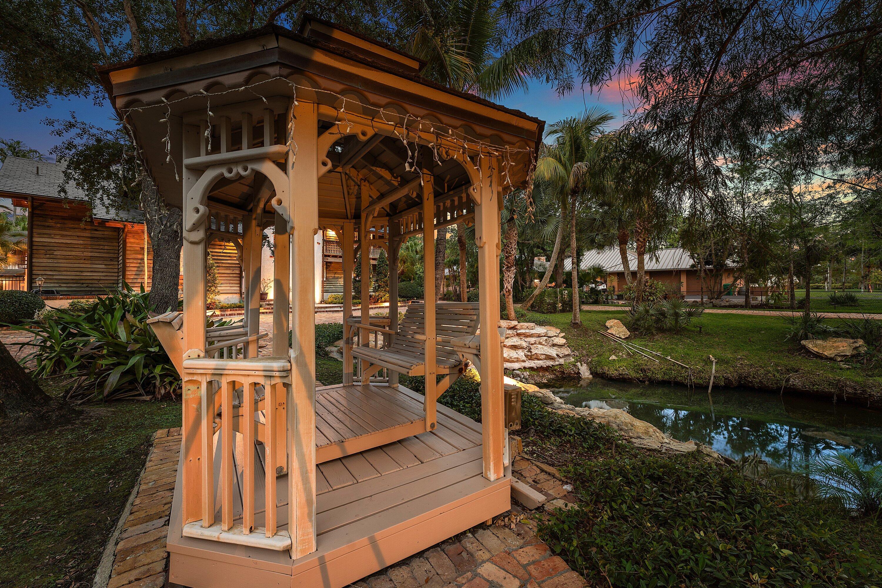 6002 NW 74th, Parkland FL 33067