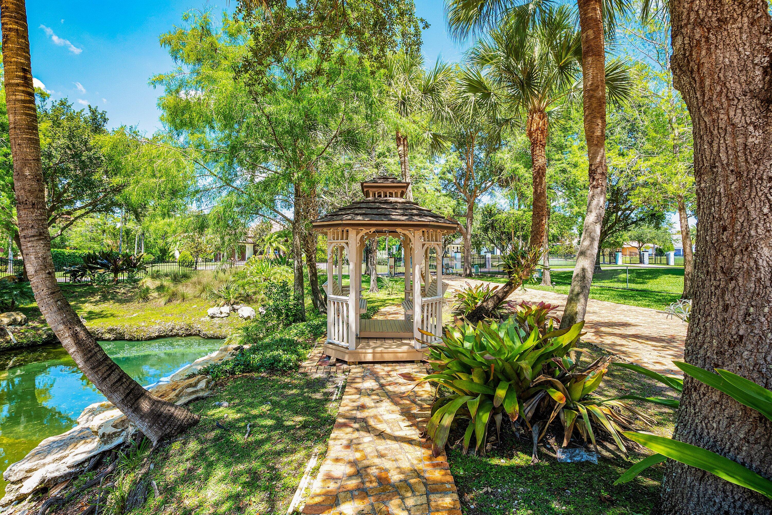 6002 NW 74th, Parkland FL 33067