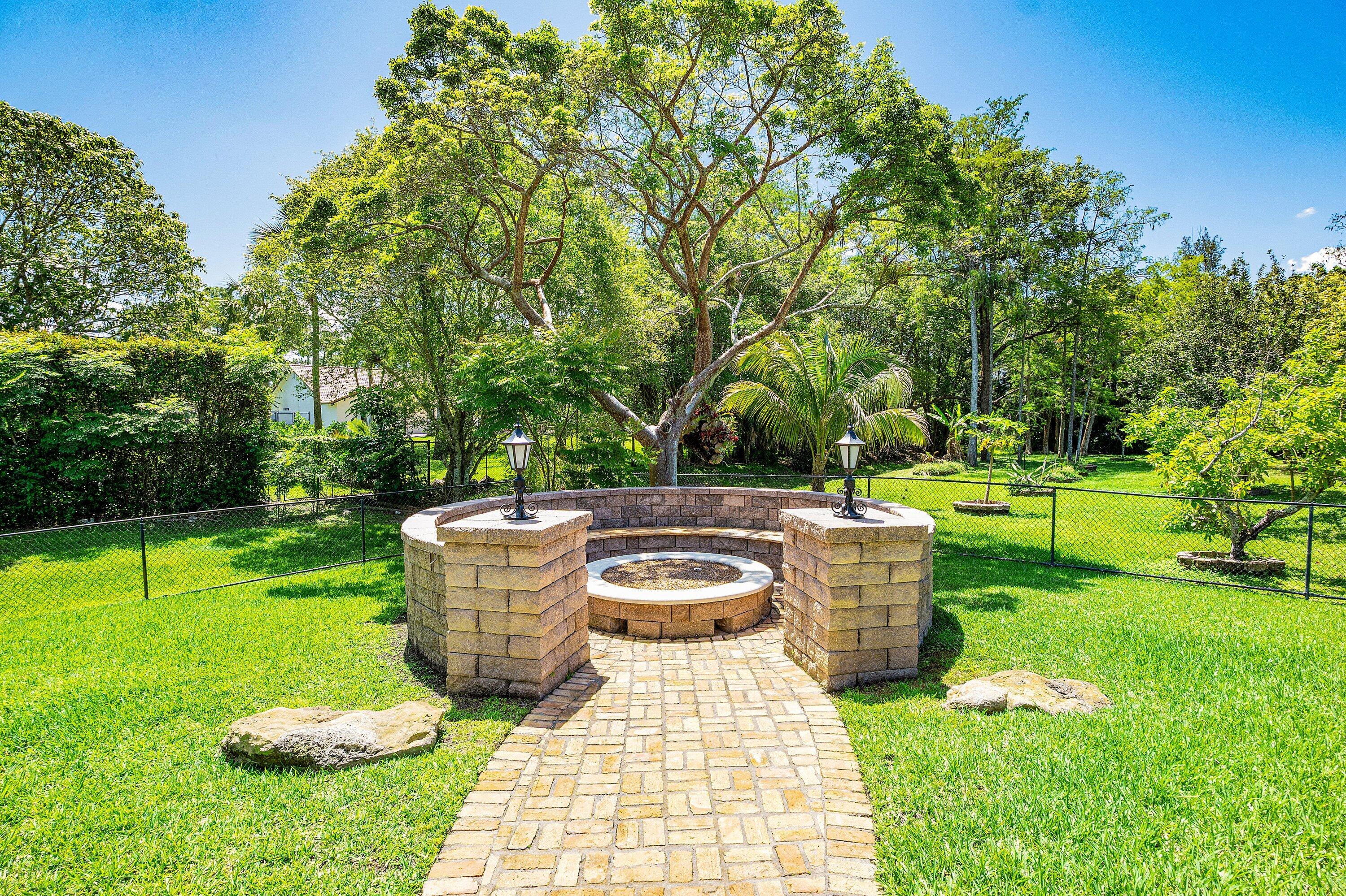 6002 NW 74th, Parkland FL 33067