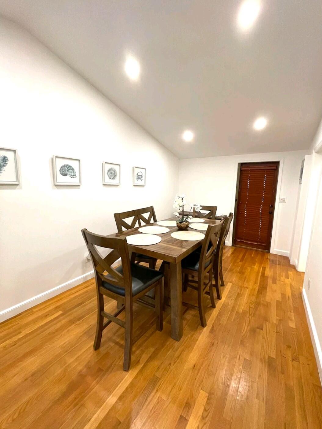 1403 SE 2nd #1, Fort Lauderdale FL 33301