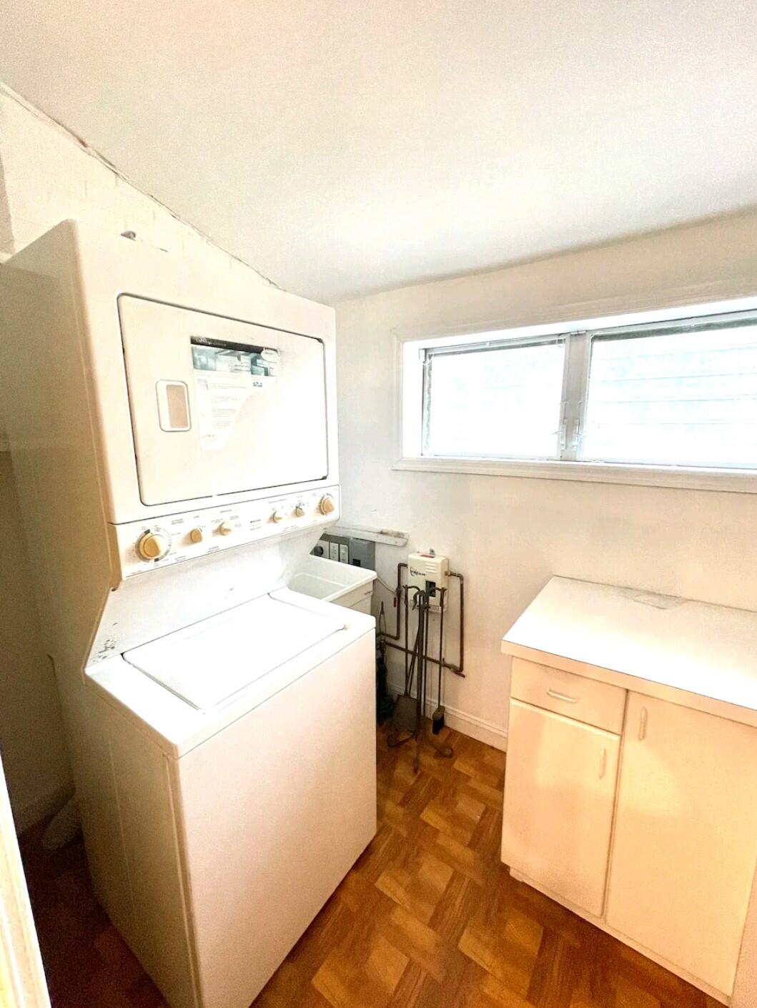 1403 SE 2nd #1, Fort Lauderdale FL 33301