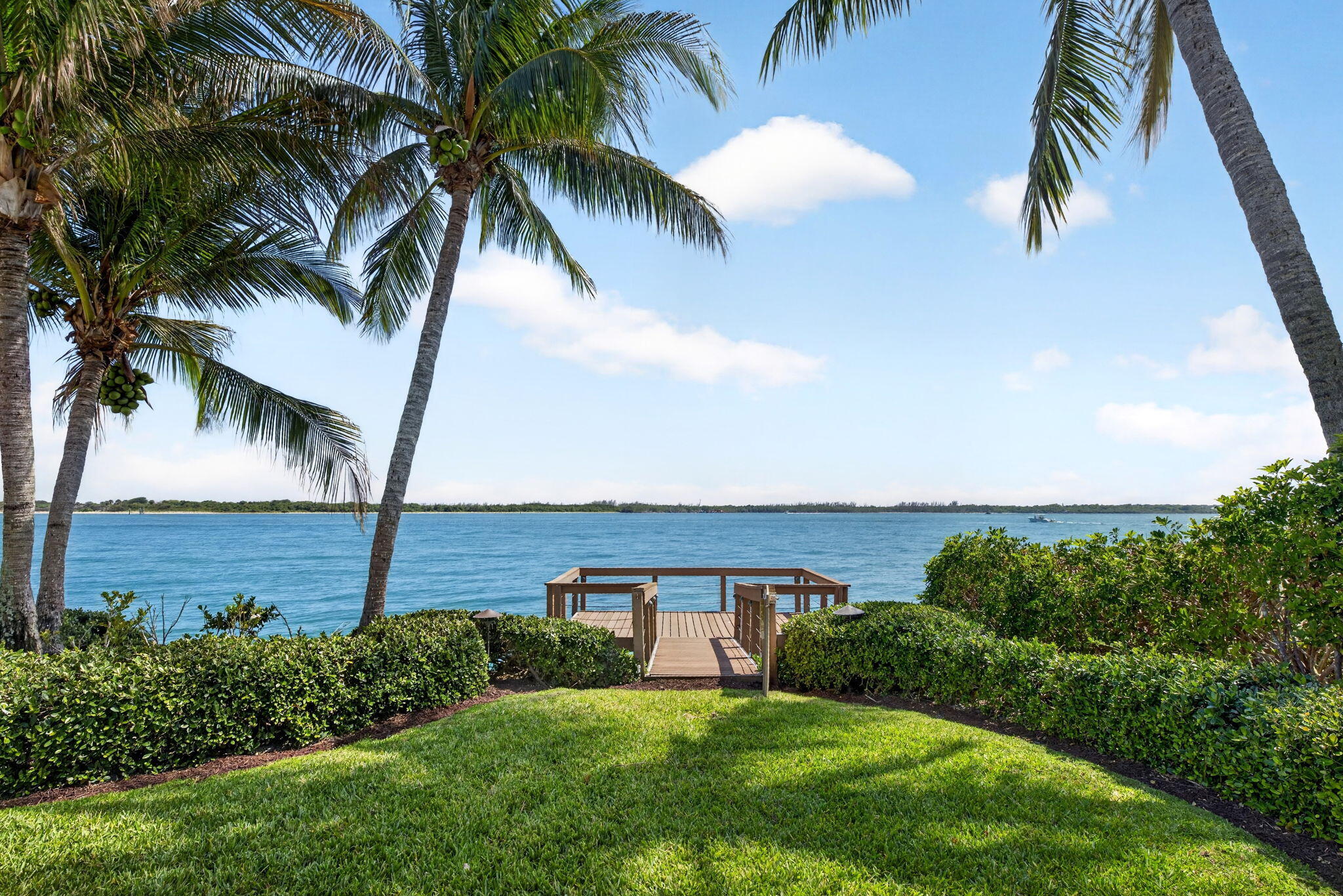 7034 SE Harbor, Stuart FL 34996