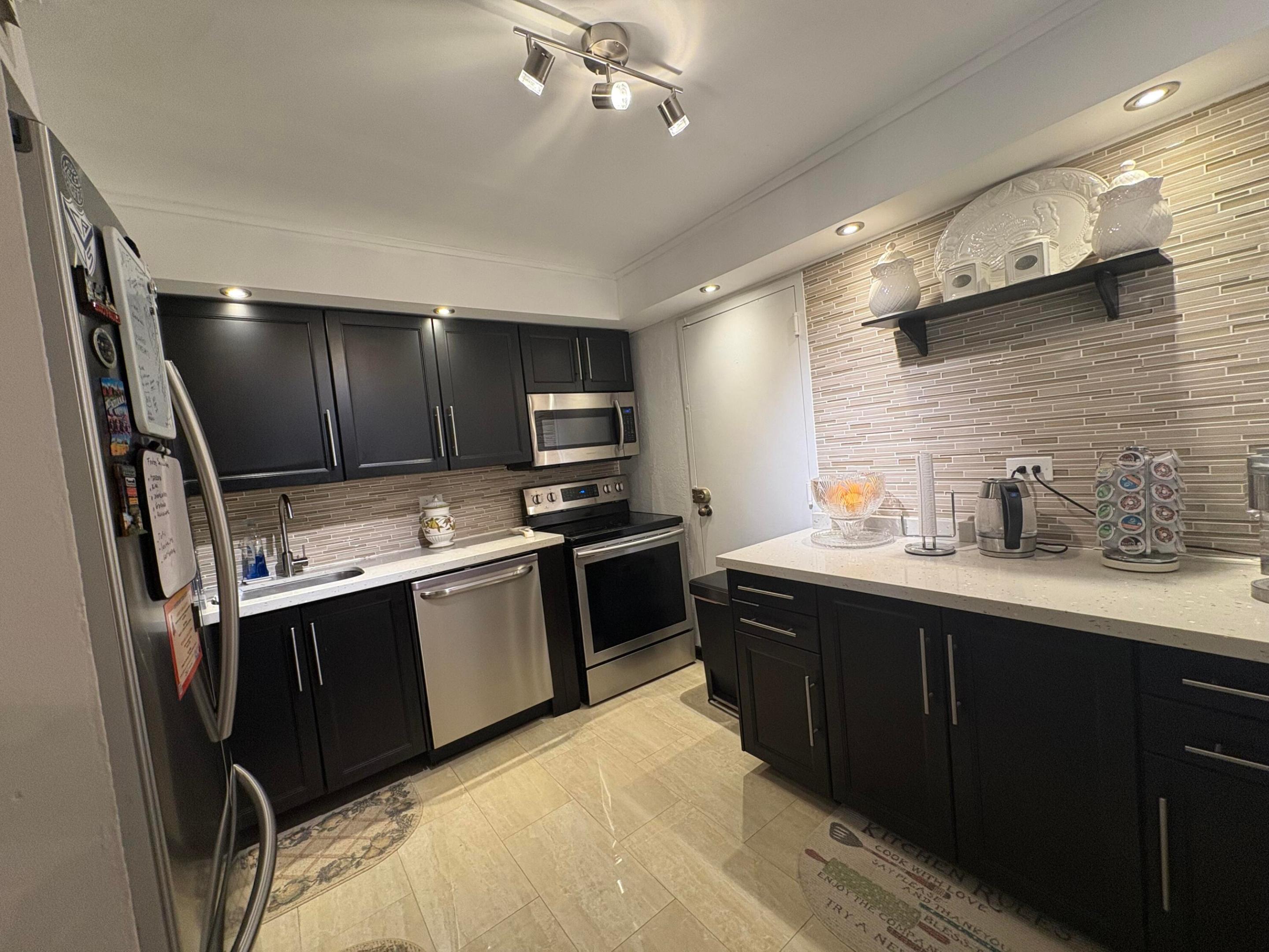 3730 Inverrary #2t, Lauderhill FL 33319