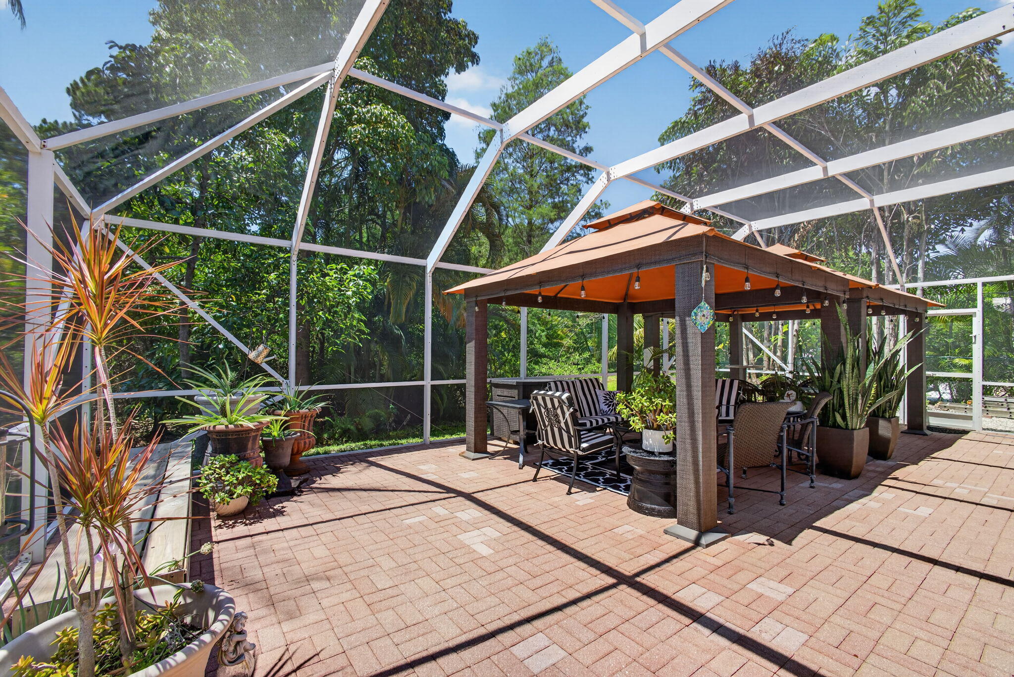 5137 Elpine, Riviera Beach FL 33418