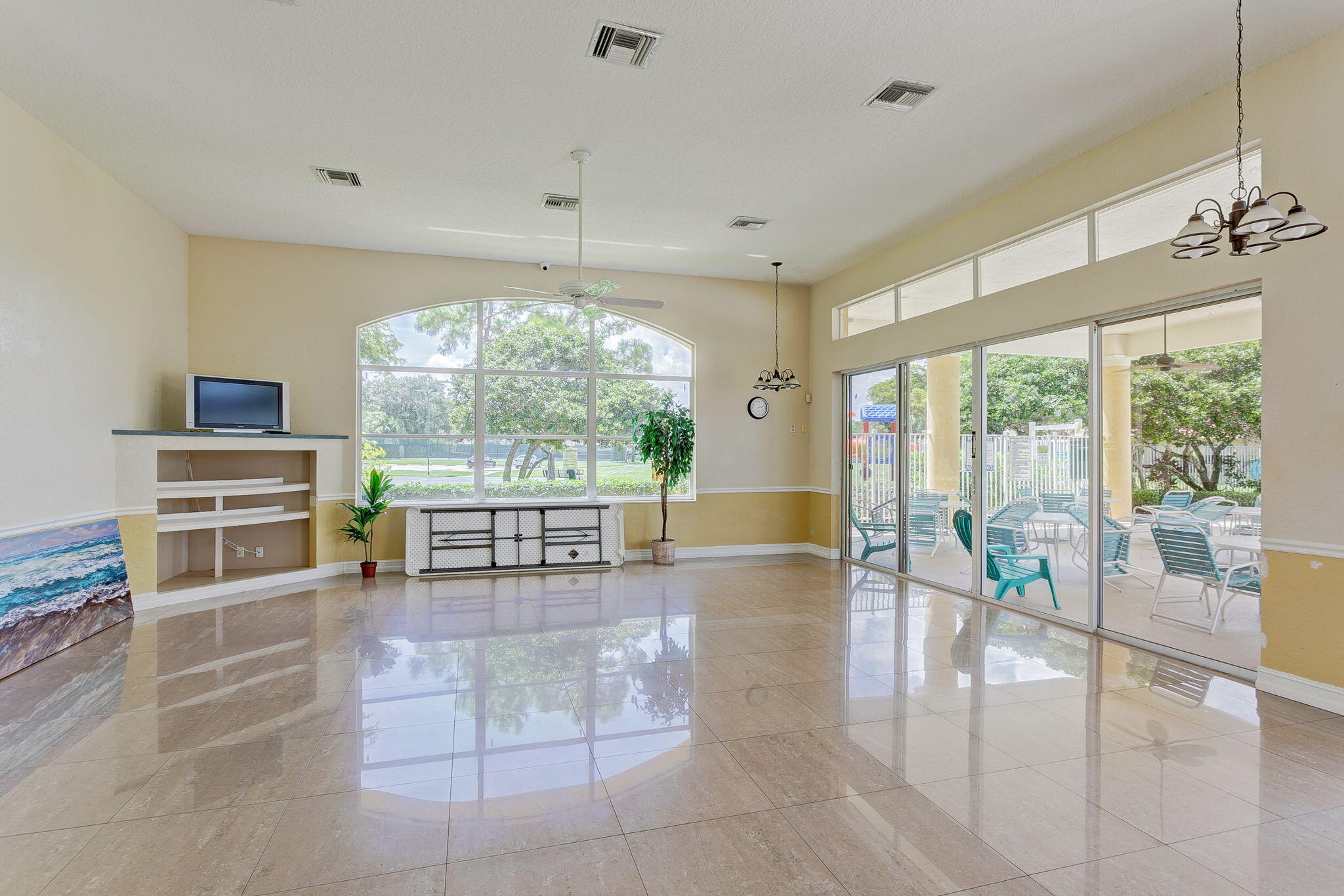 5137 Elpine, Riviera Beach FL 33418
