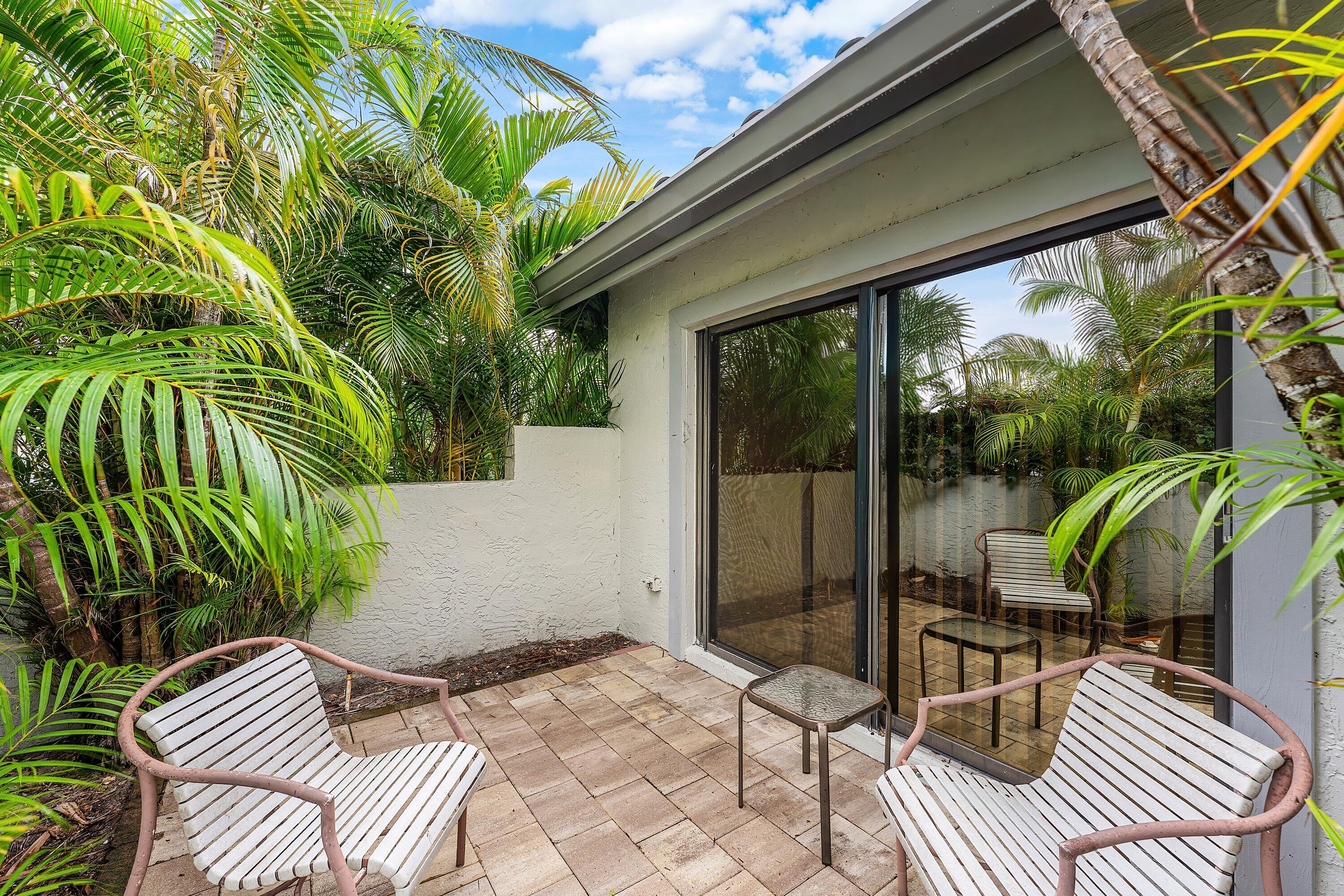 46 Woods, Boynton Beach FL 33436