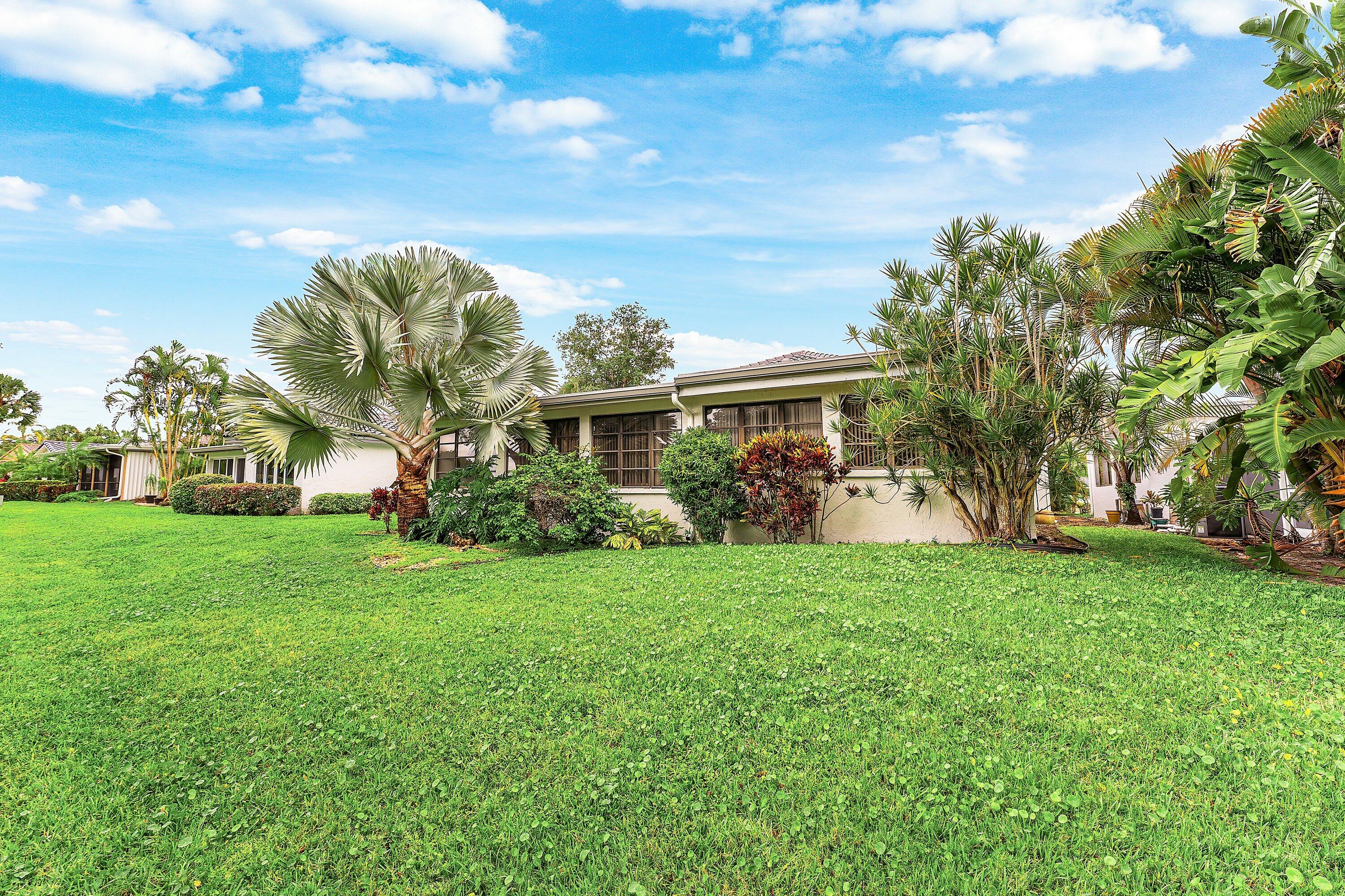 46 Woods, Boynton Beach FL 33436