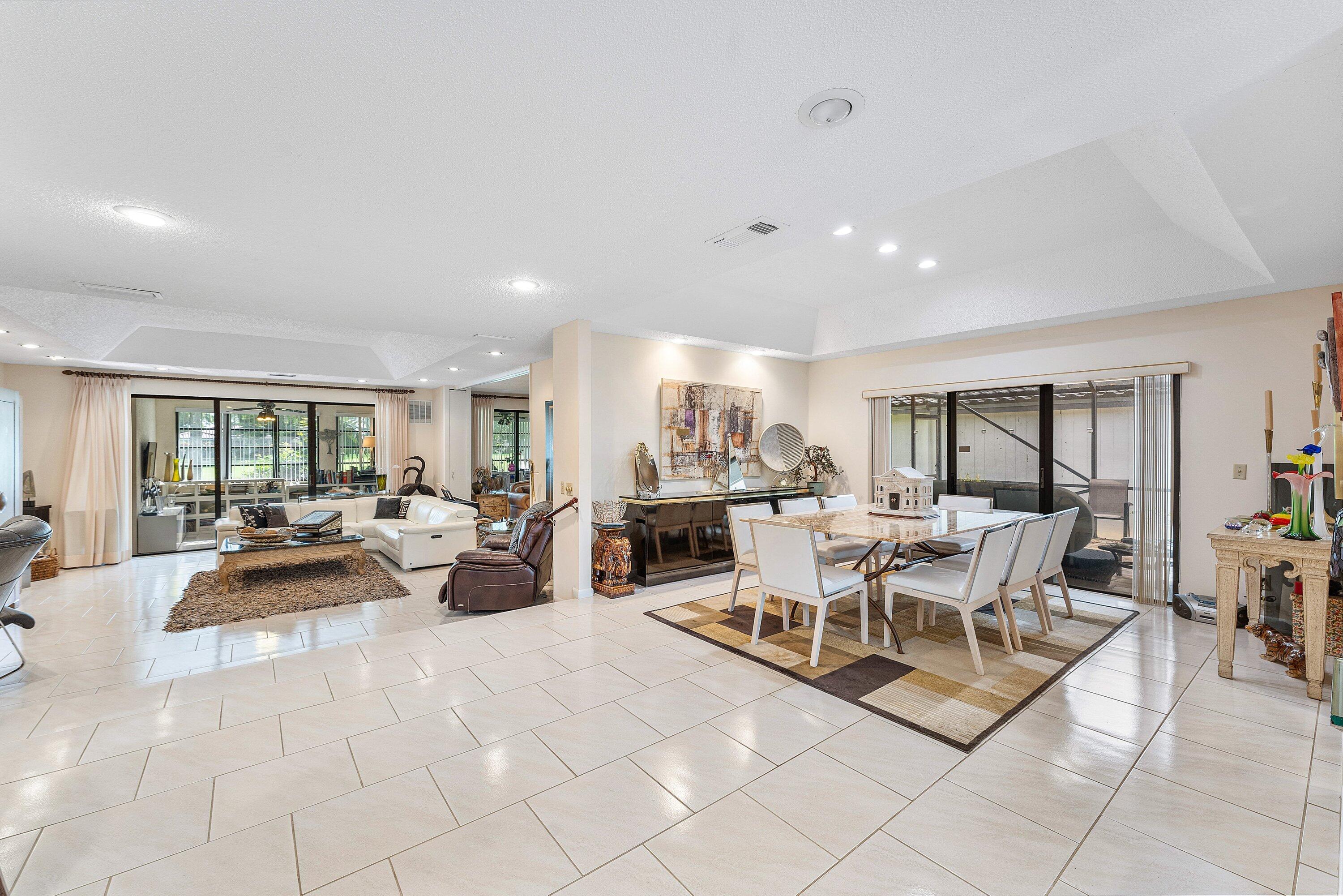 46 Woods, Boynton Beach FL 33436