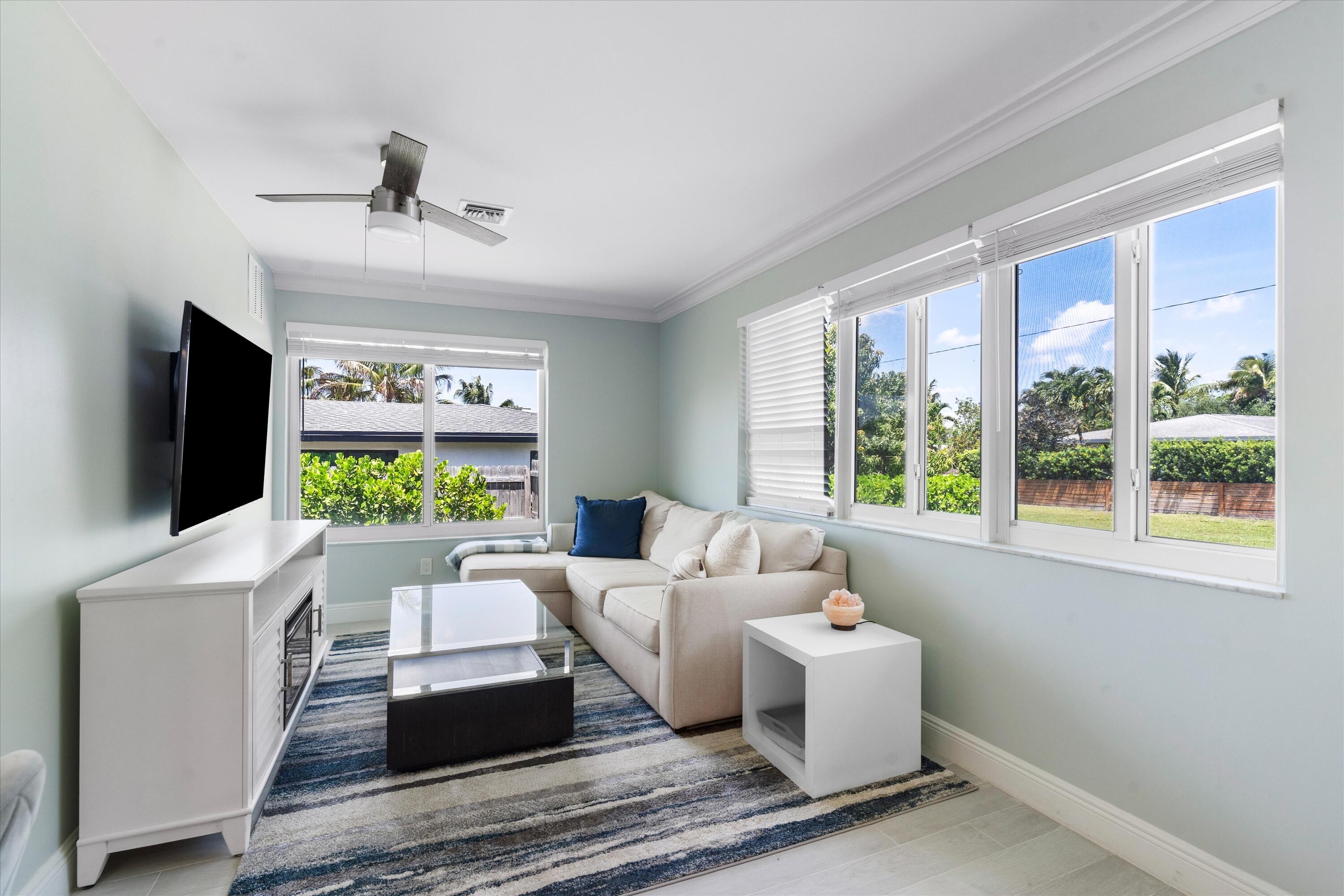 108 SE 31st, Boynton Beach FL 33435