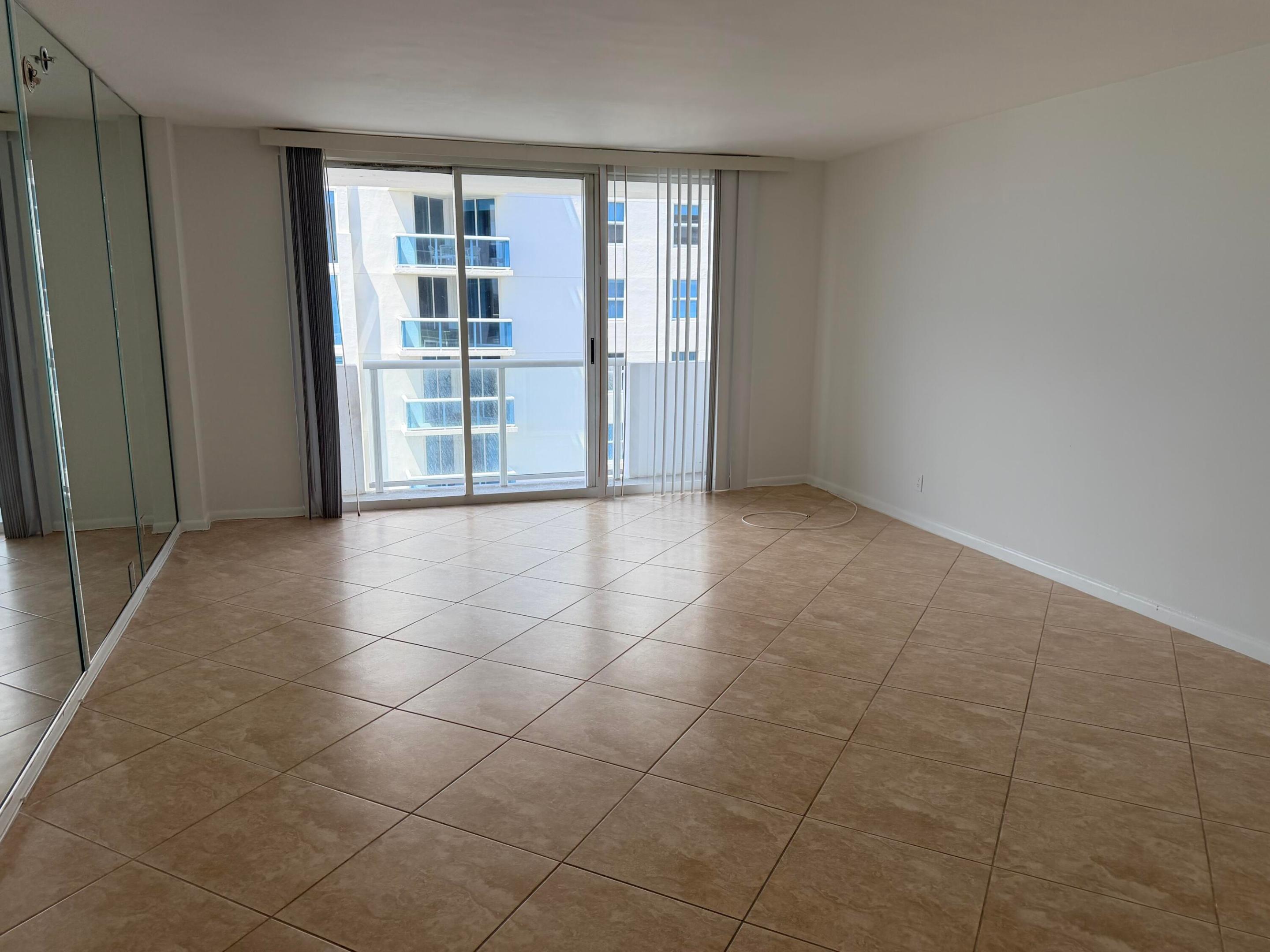 9195 Collins #913, Surfside FL 33154