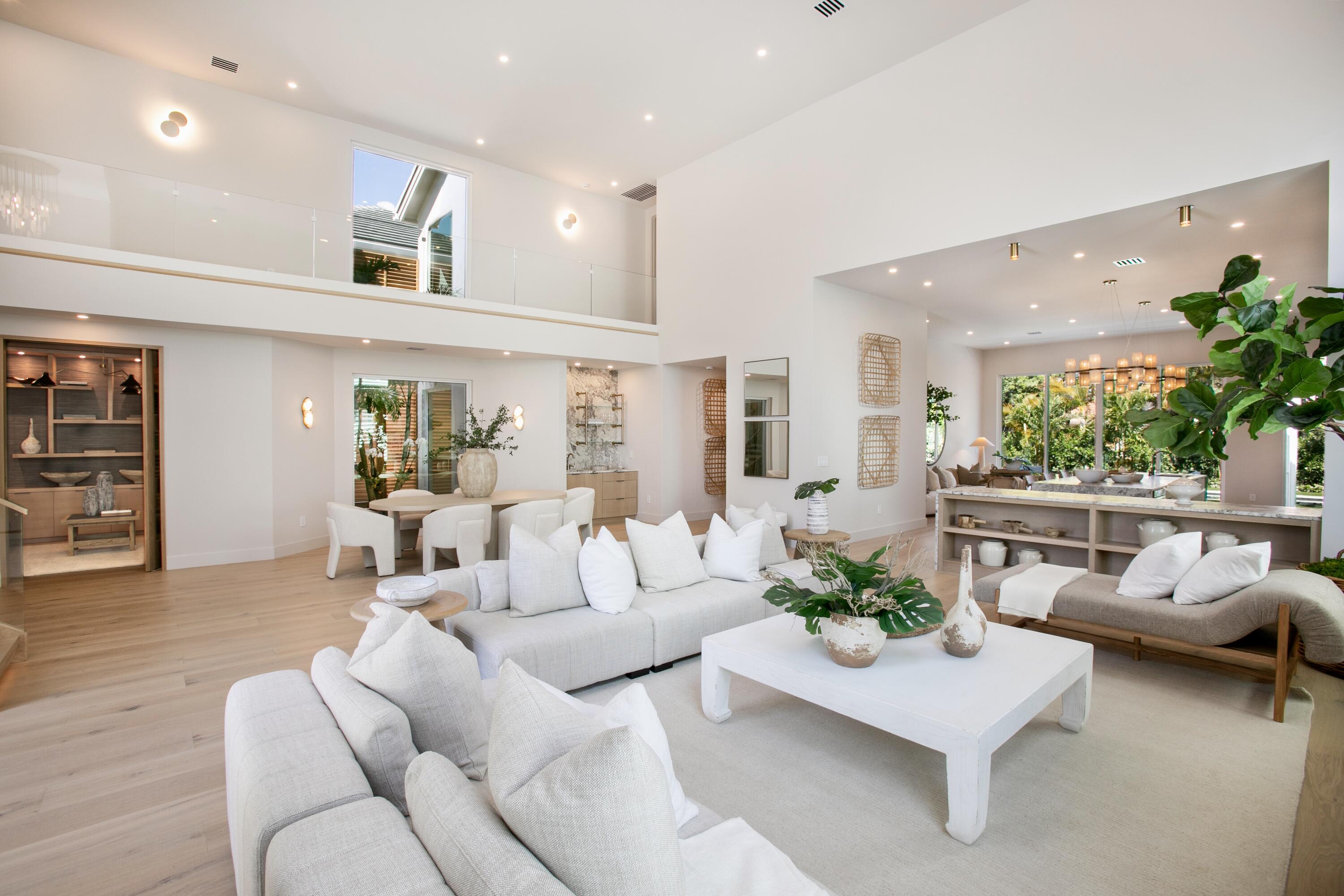 3667 Toulouse, Palm Beach Gardens FL 33410