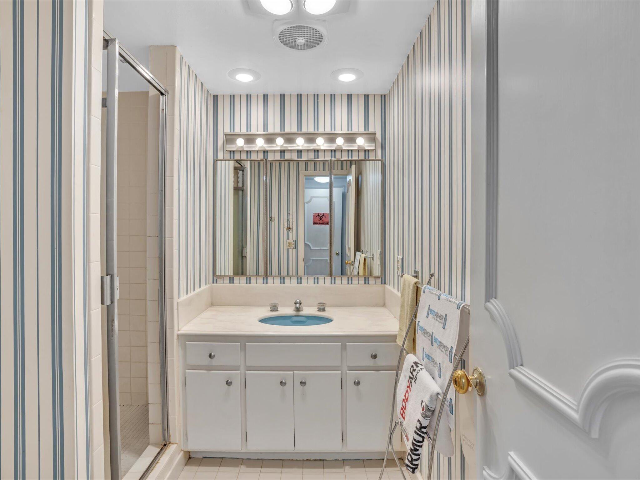50 East #12f, Delray Beach FL 33483