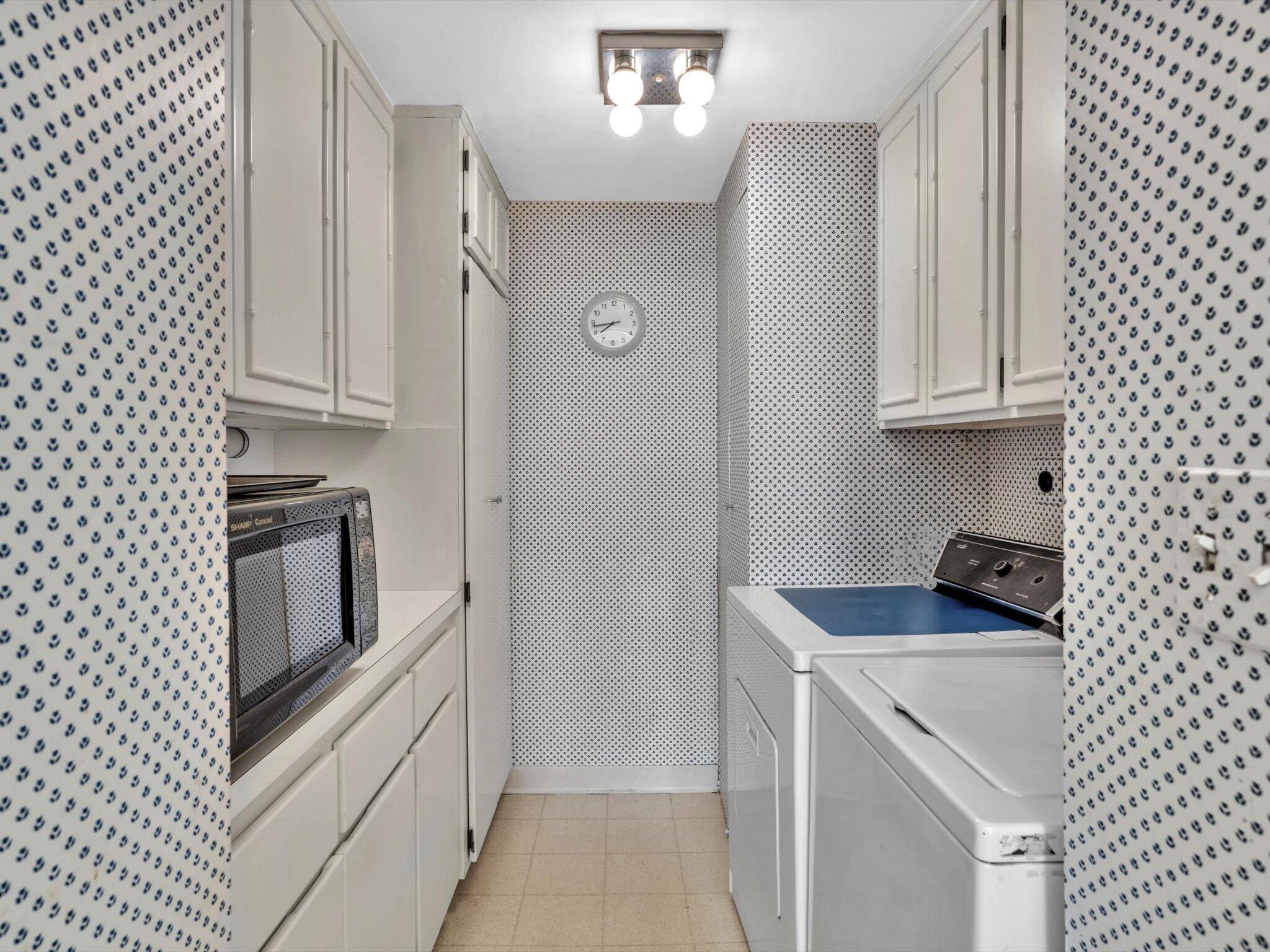 50 East #12f, Delray Beach FL 33483