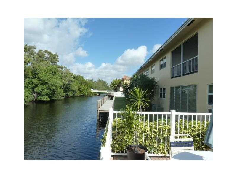 1400 NE 55th #206, Fort Lauderdale FL 33334