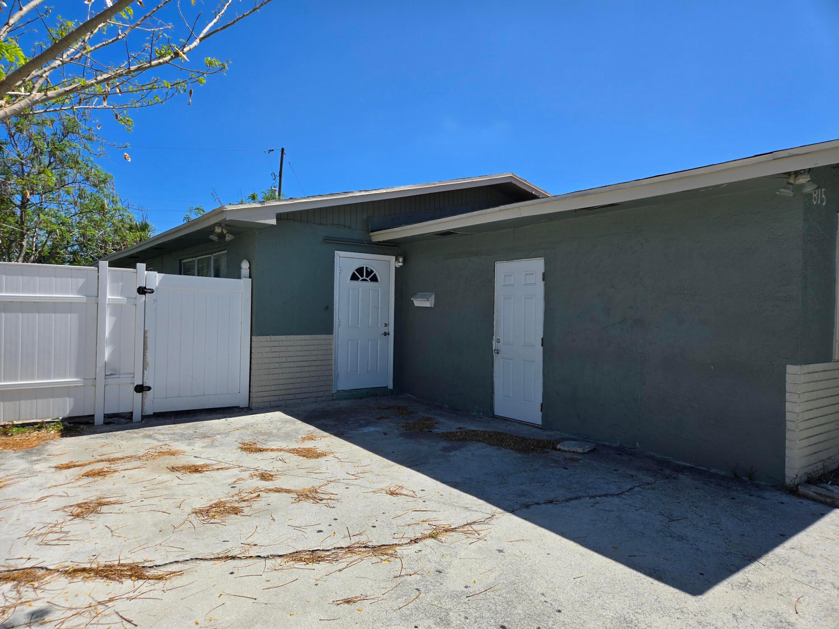 815 Silver Beach, Lake Park FL 33403