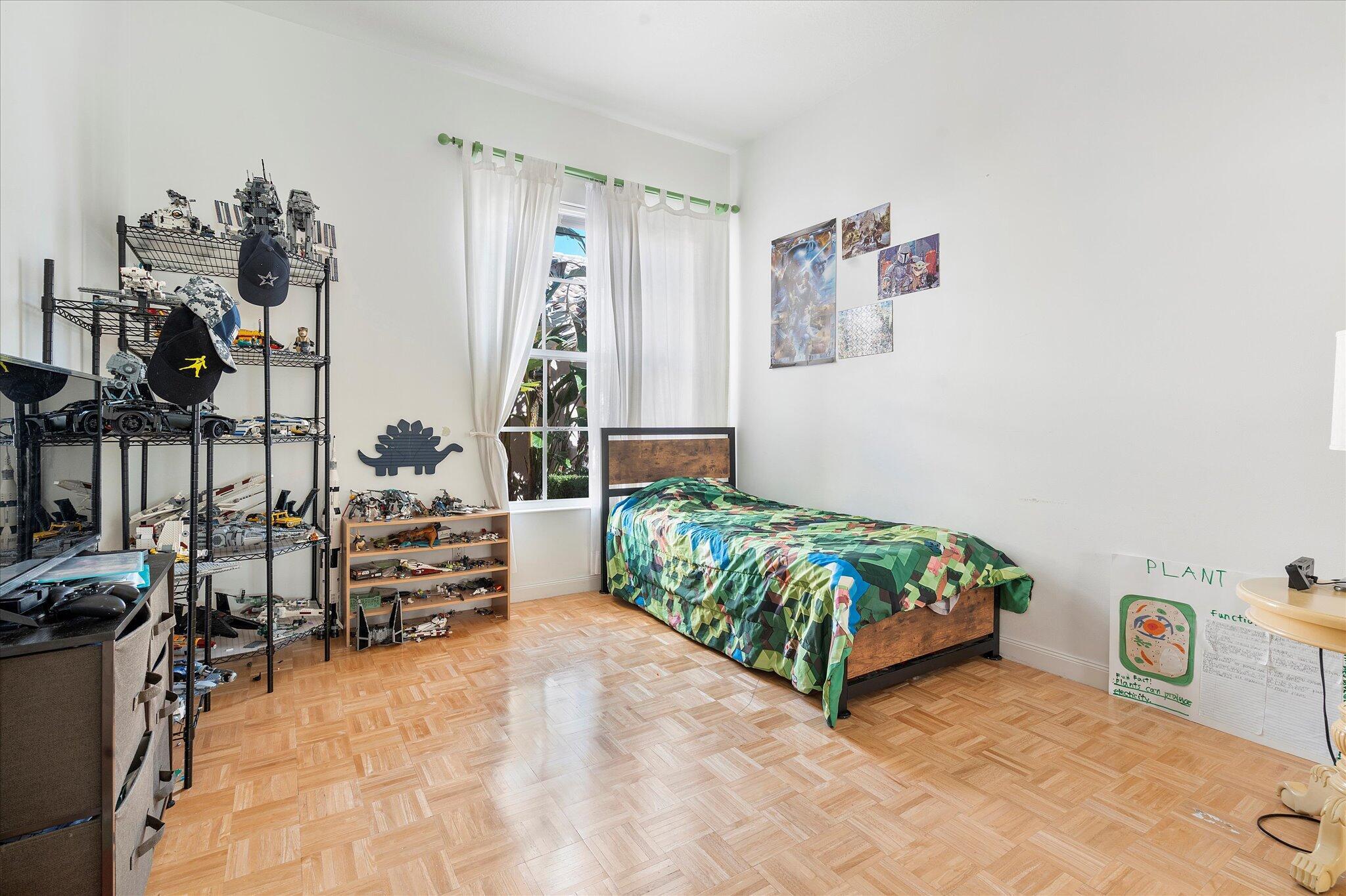 2563 James River, West Palm Beach FL 33411