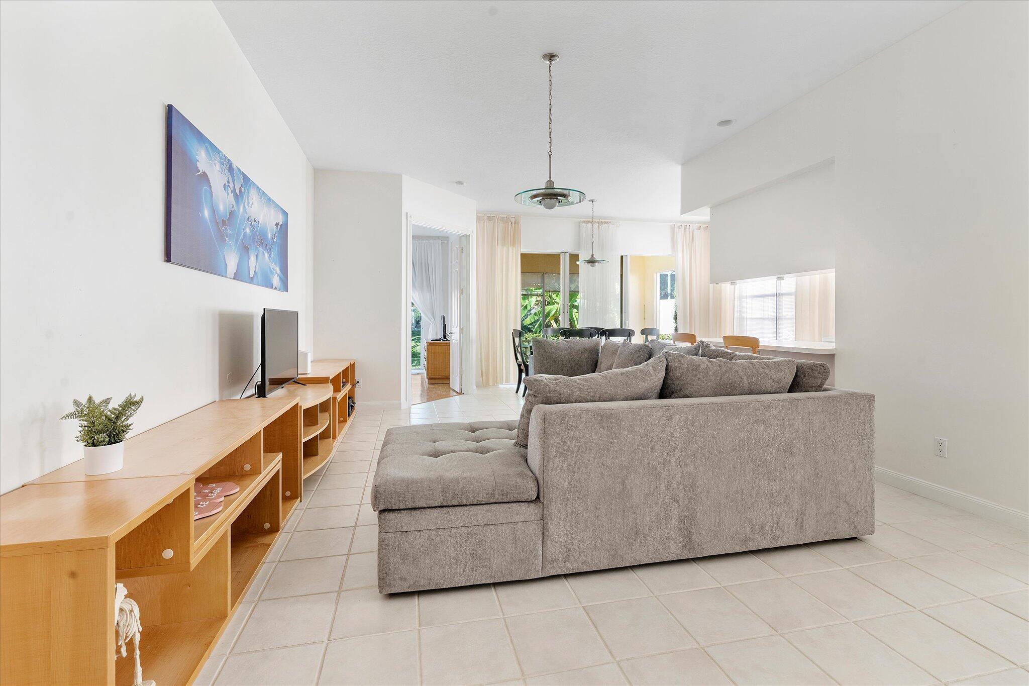 2563 James River, West Palm Beach FL 33411