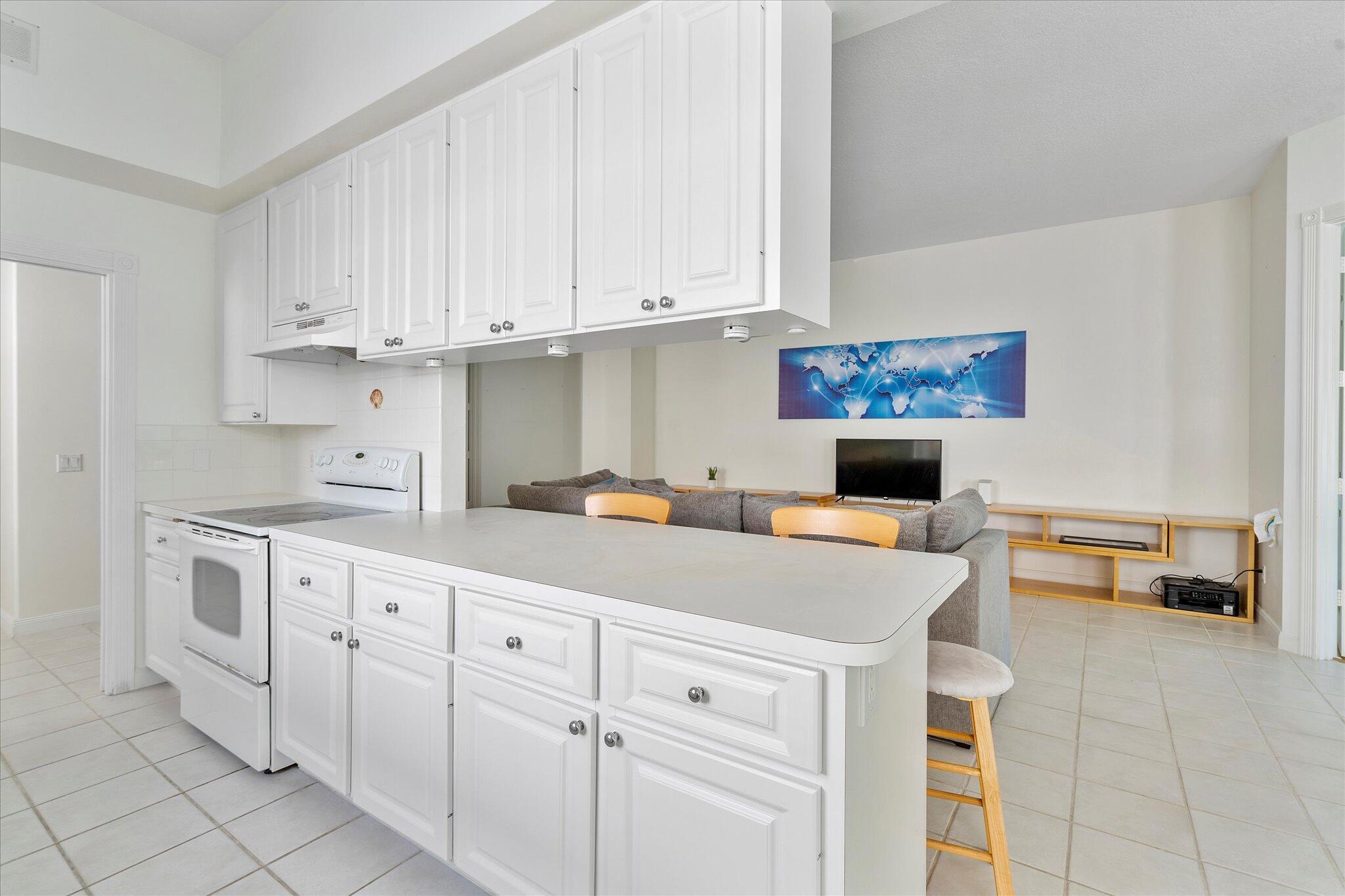 2563 James River, West Palm Beach FL 33411