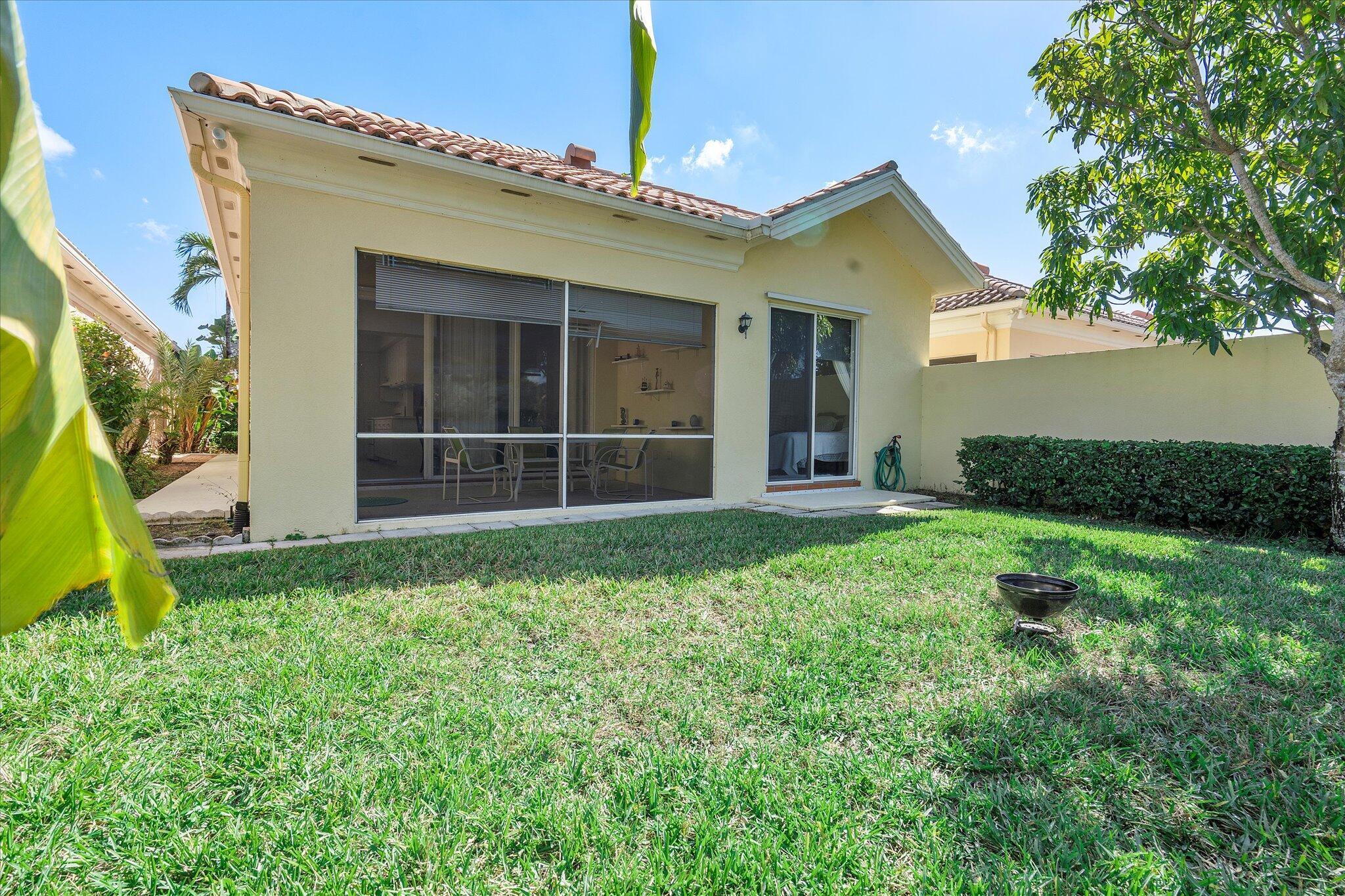 2563 James River, West Palm Beach FL 33411