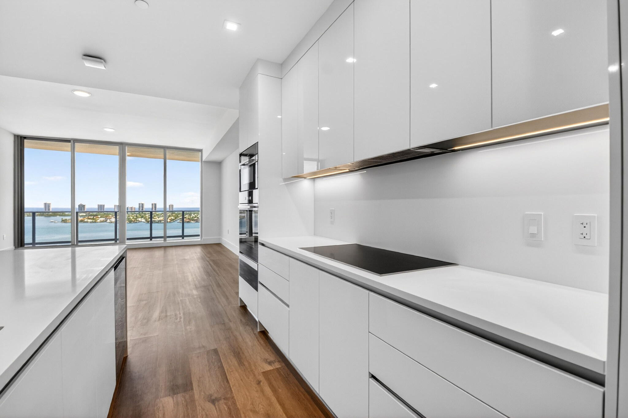 220 Lake Shore #1808, Lake Park FL 33403