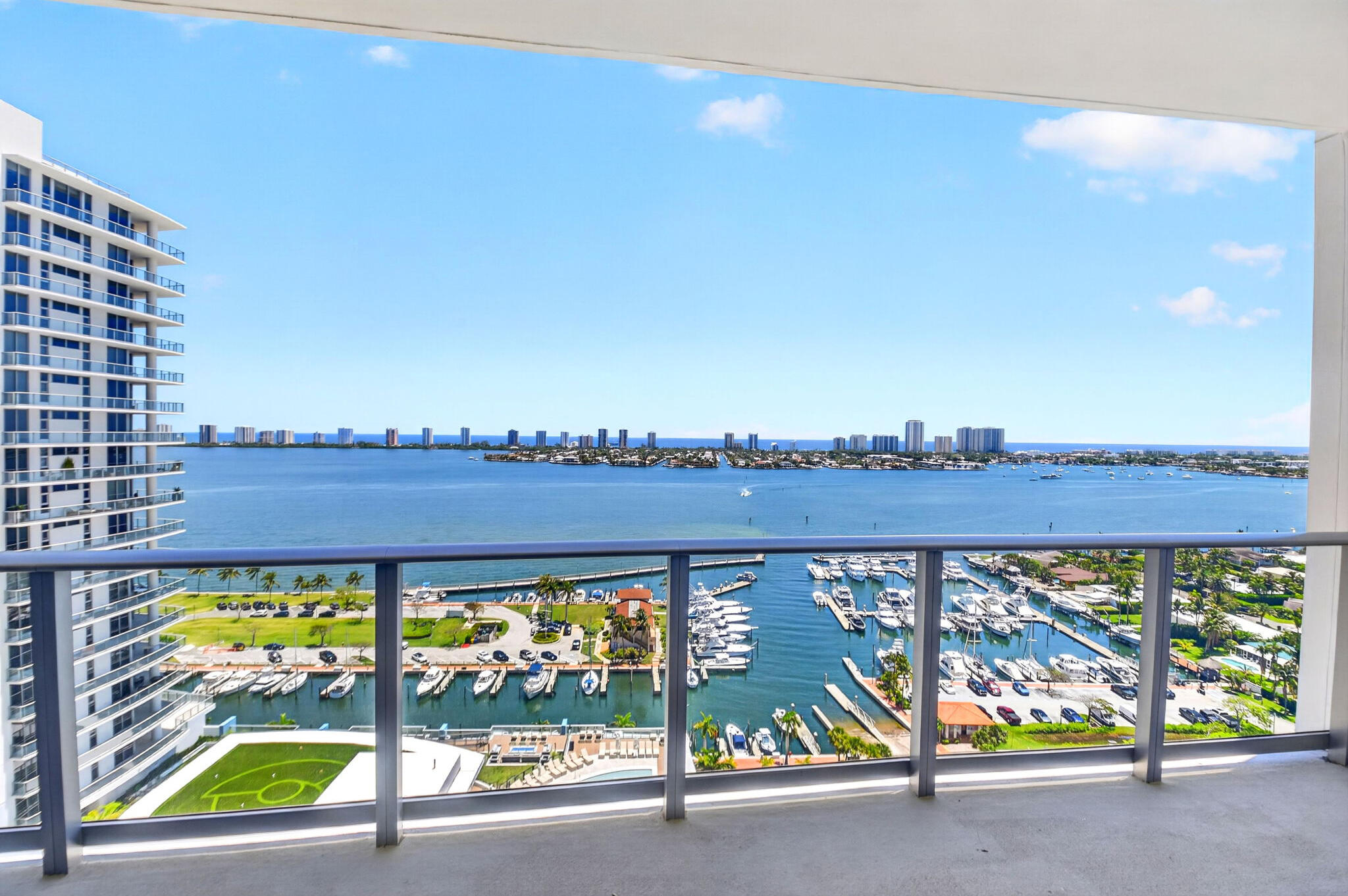 220 Lake Shore #1808, Lake Park FL 33403