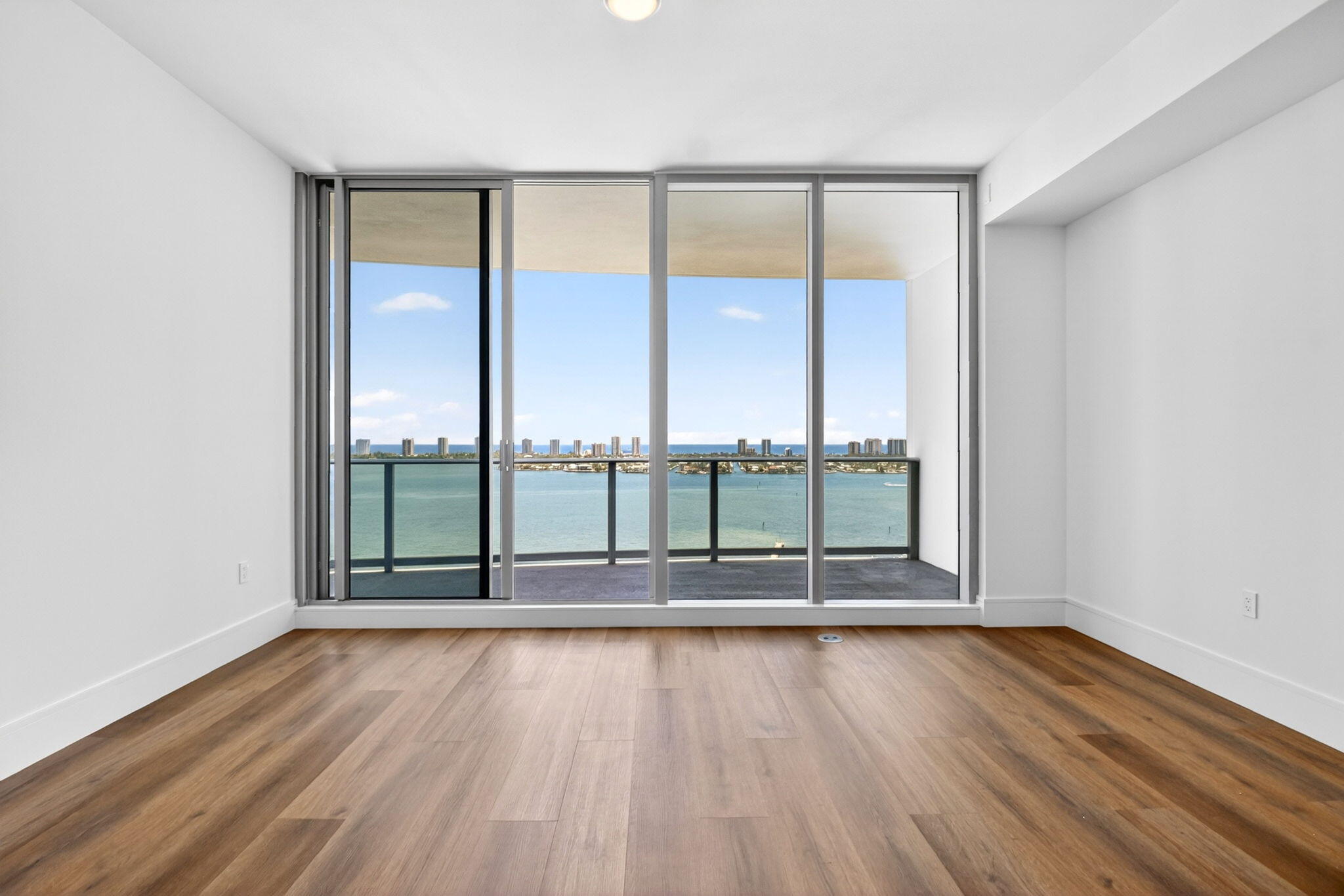 220 Lake Shore #1808, Lake Park FL 33403