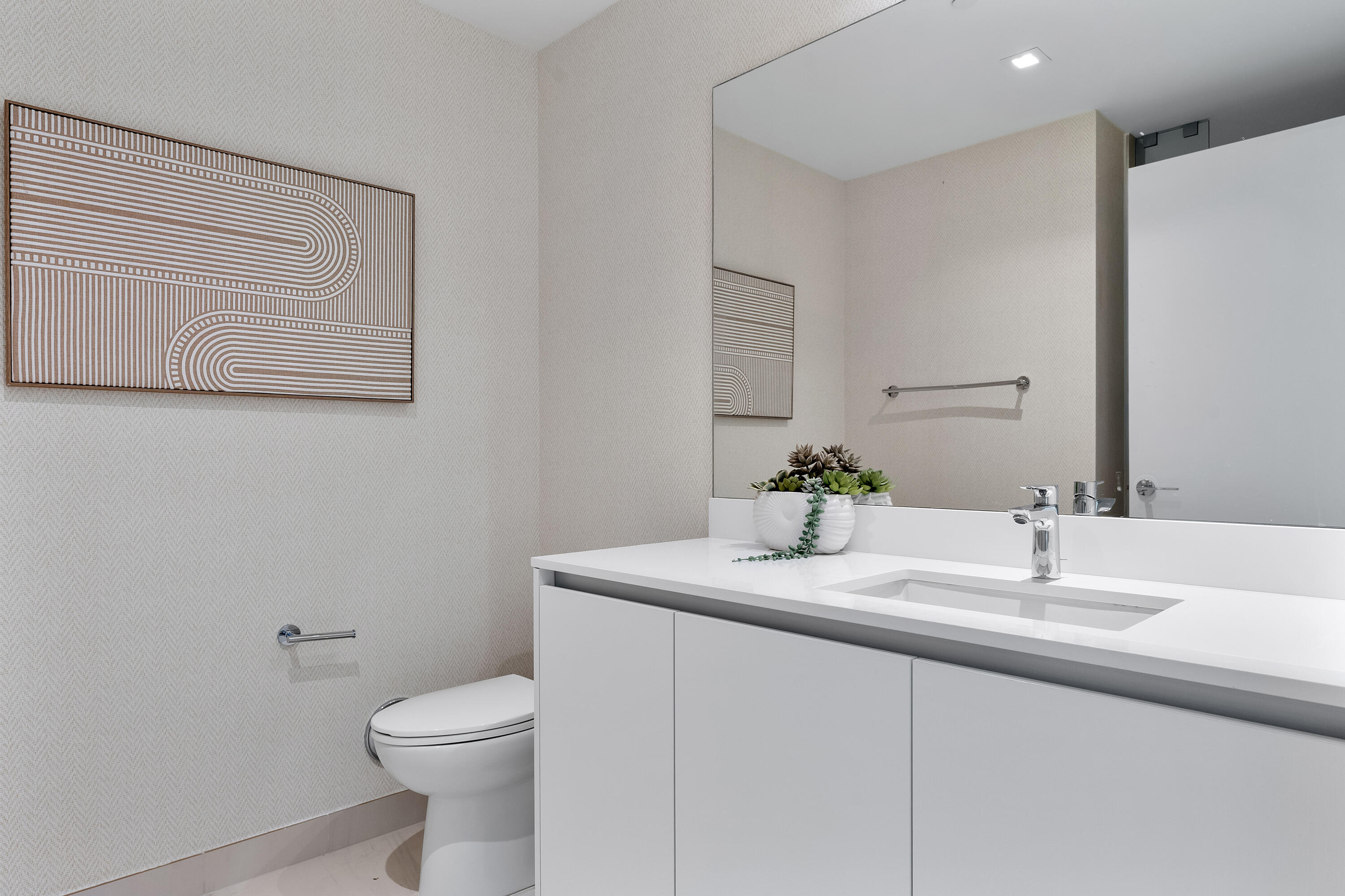 1116 N Ocean #304, Pompano Beach FL 33062