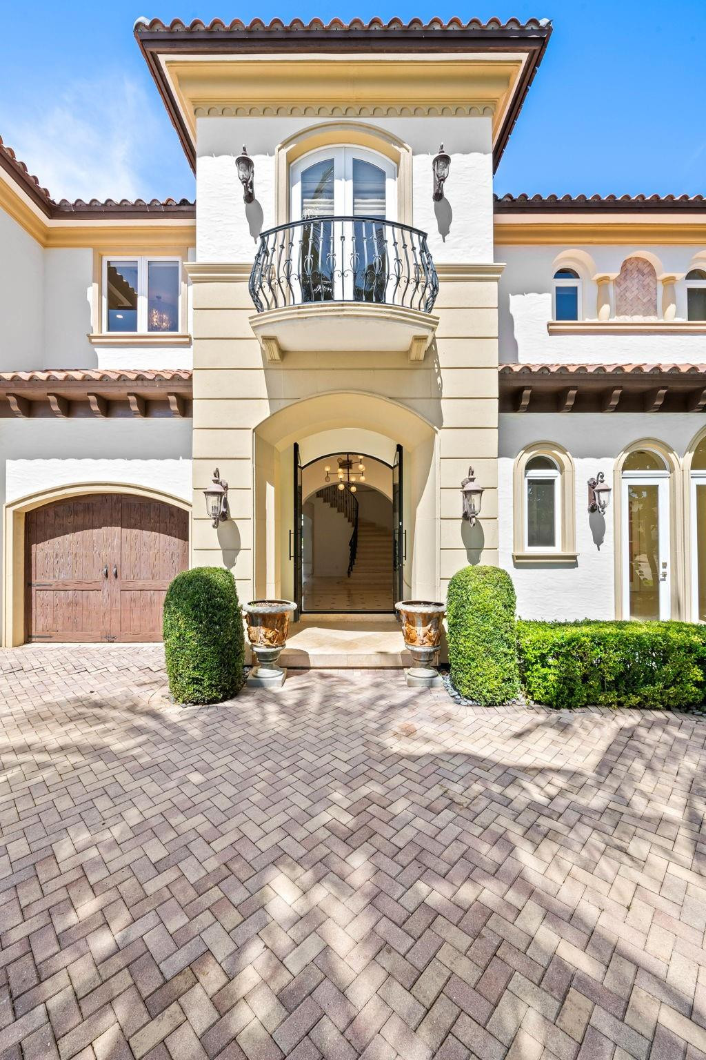 861 Nafa, Boca Raton FL 33487