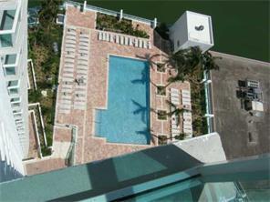 31 SE 5th #3207, Miami FL 33131