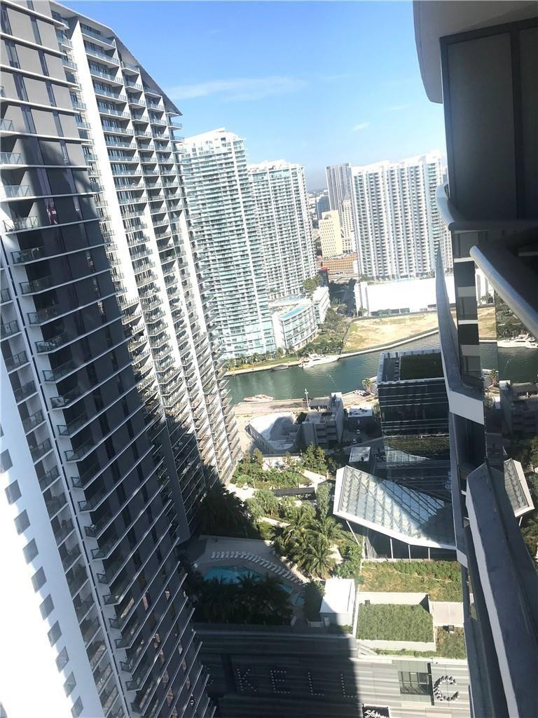 45 SW 9th #3707, Miami FL 33130