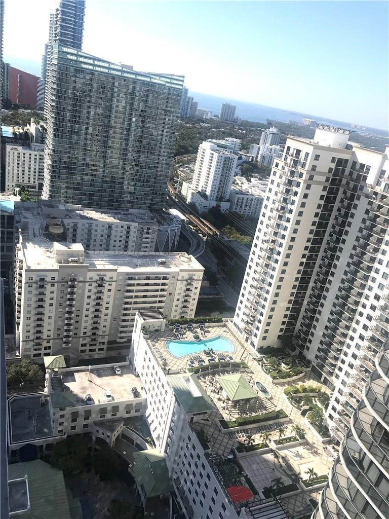 45 SW 9th #3707, Miami FL 33130