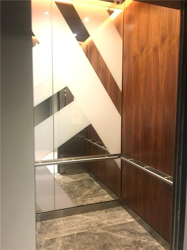 45 SW 9th #3707, Miami FL 33130