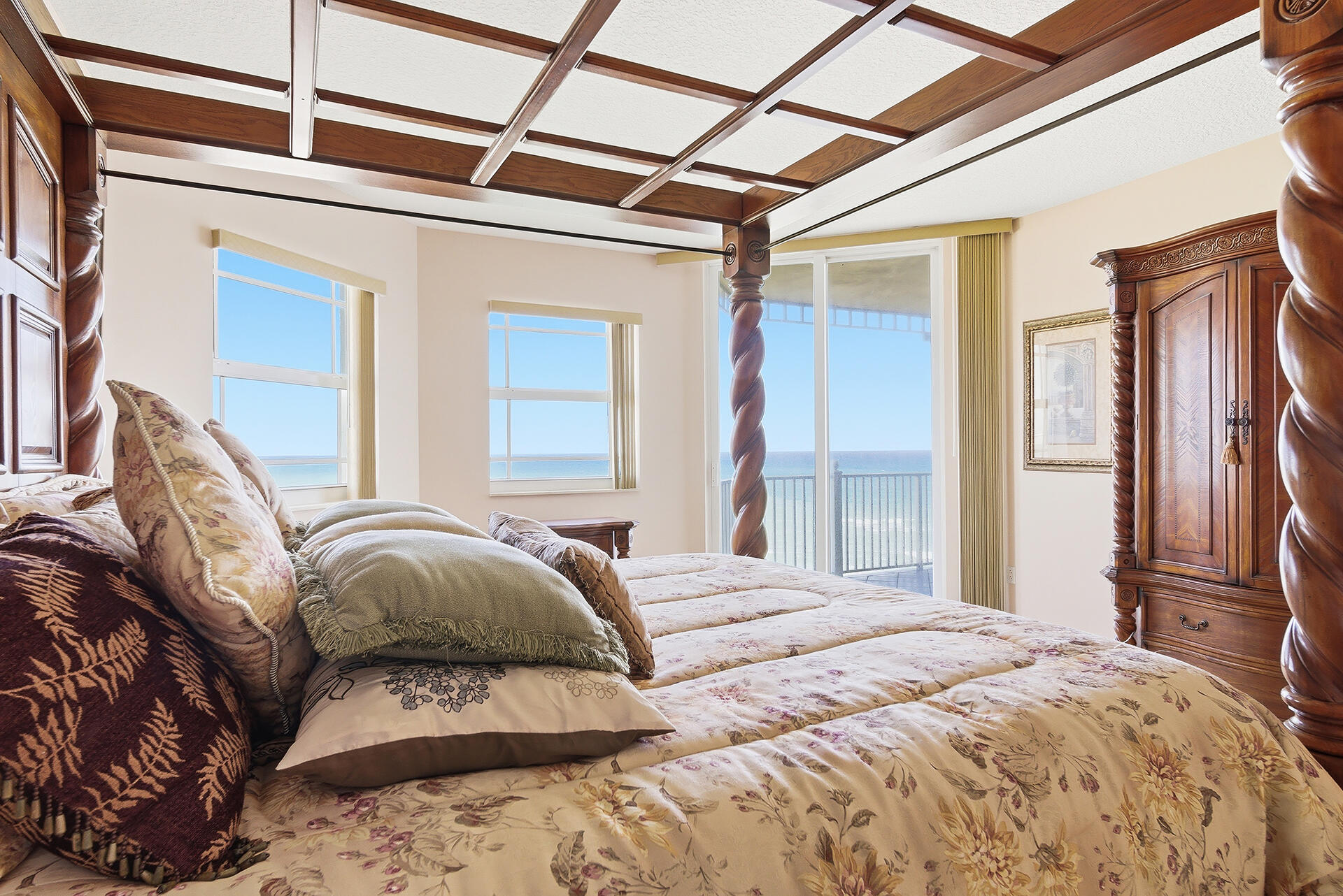 131 Ocean Grande #703, Jupiter FL 33477