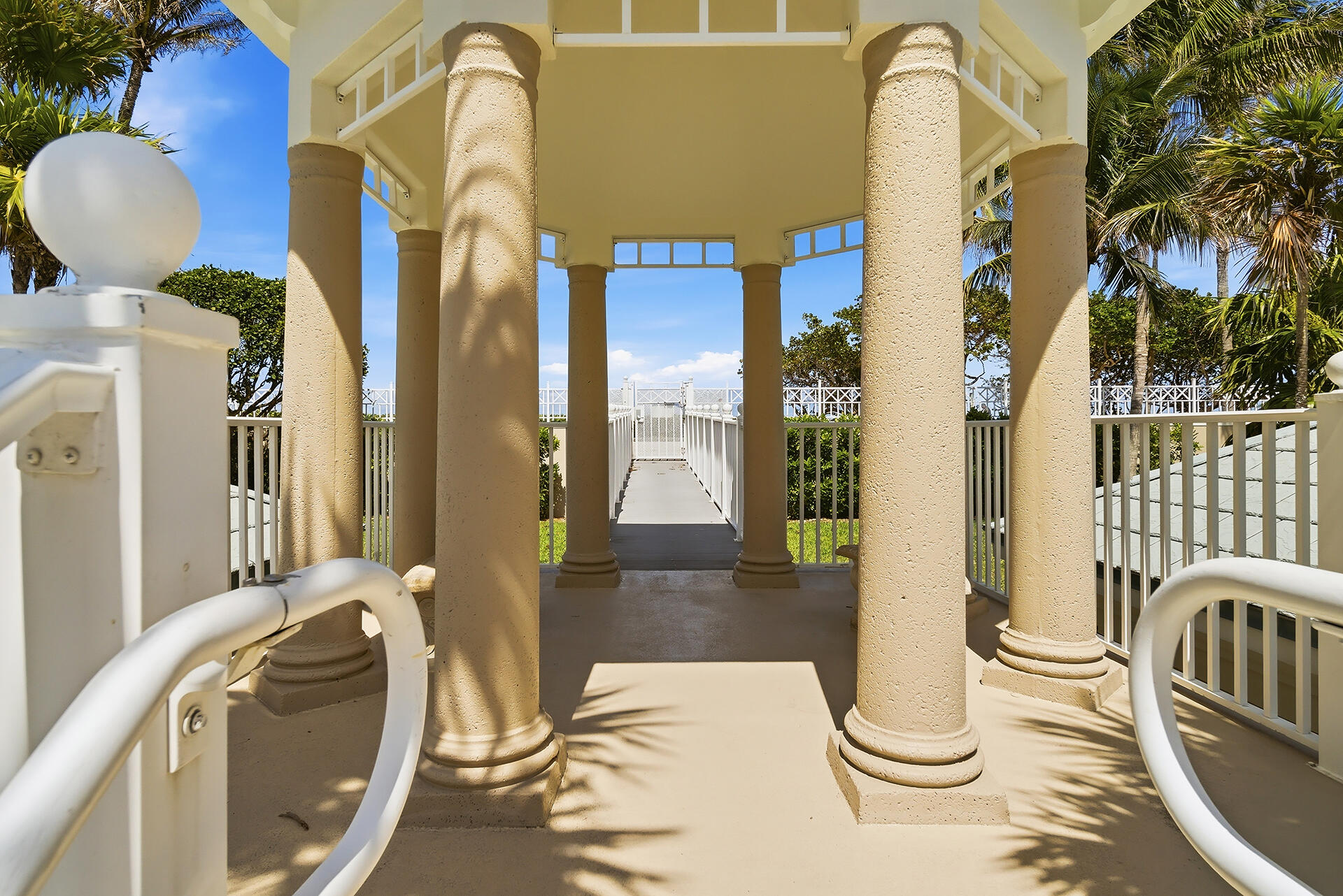131 Ocean Grande #703, Jupiter FL 33477